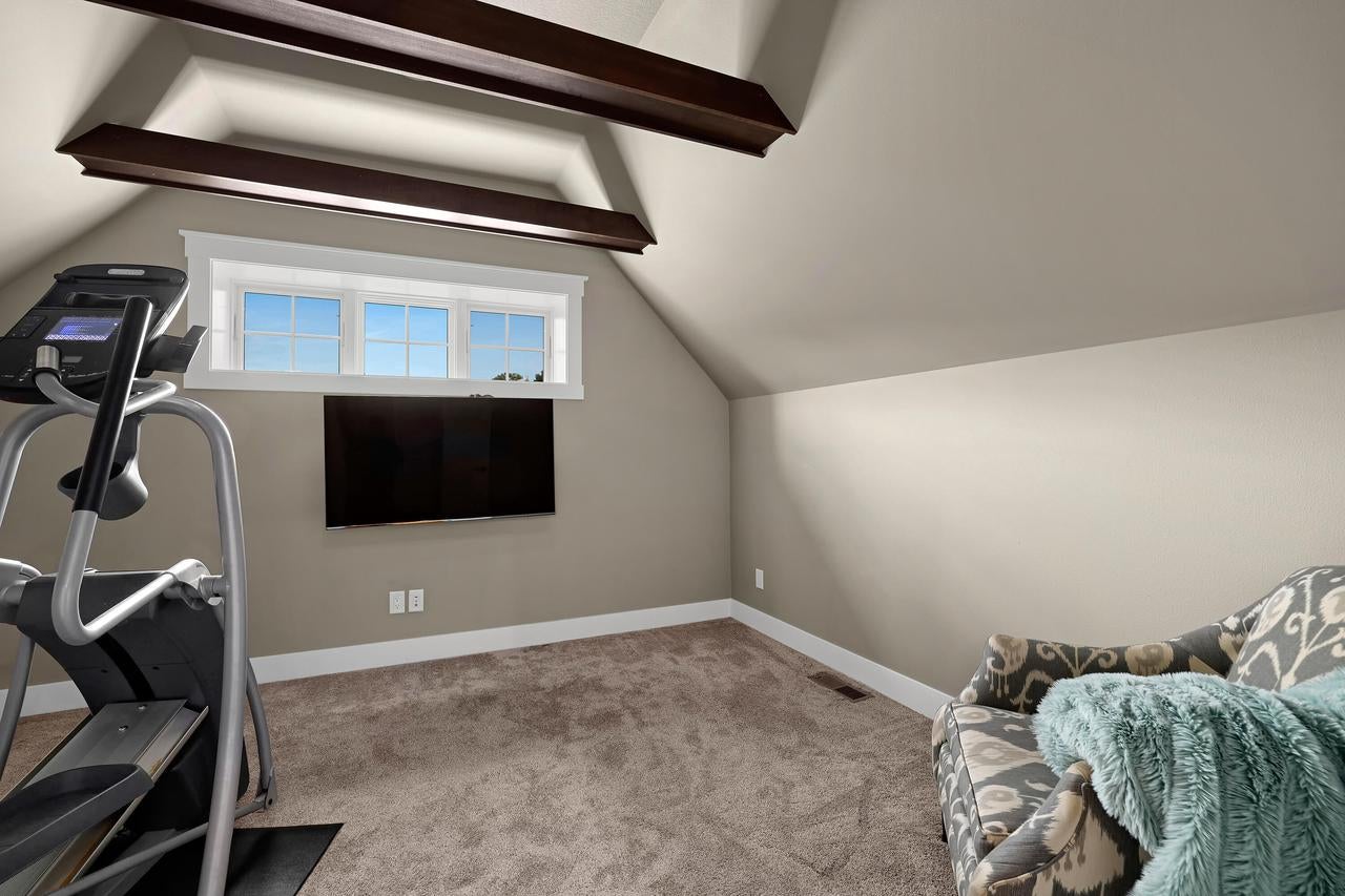 2380 Cobblestone COVE