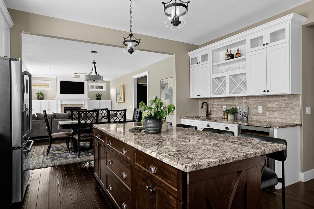 2380 Cobblestone COVE