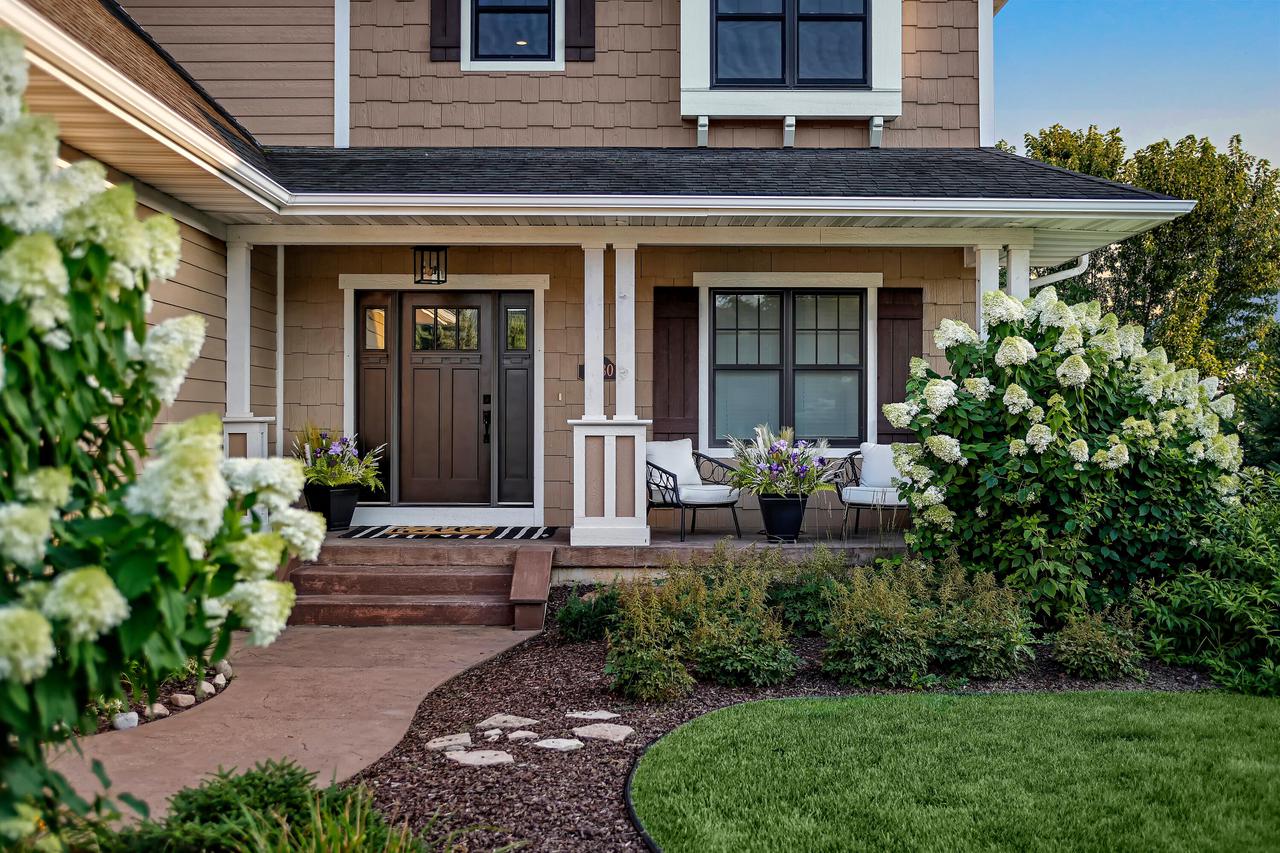 2380 Cobblestone COVE