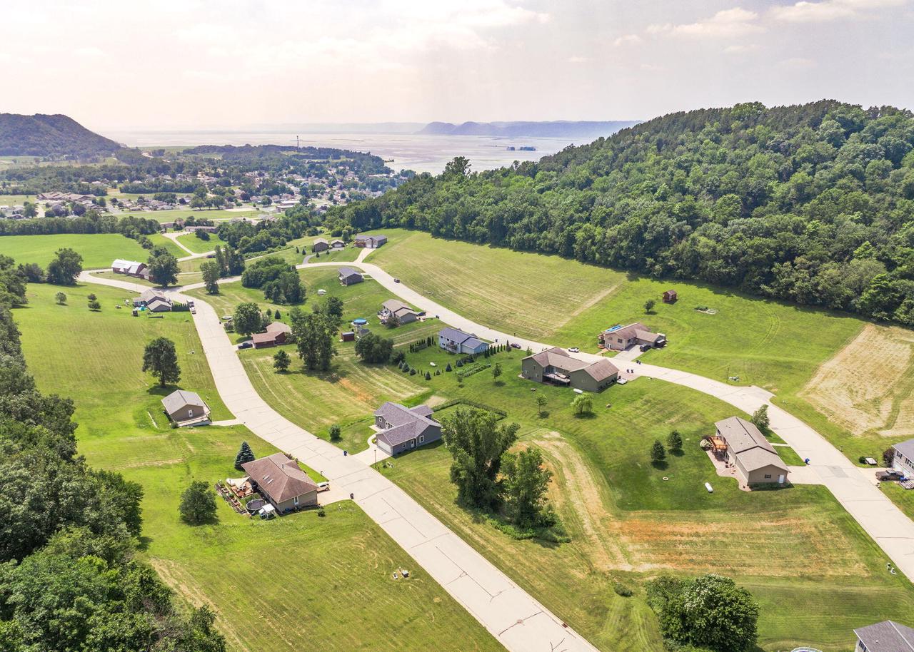 Lot 47 WHITE TAIL DRIVE