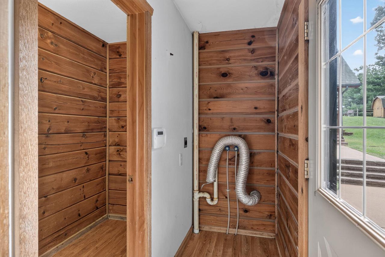 441 Overlook COURT