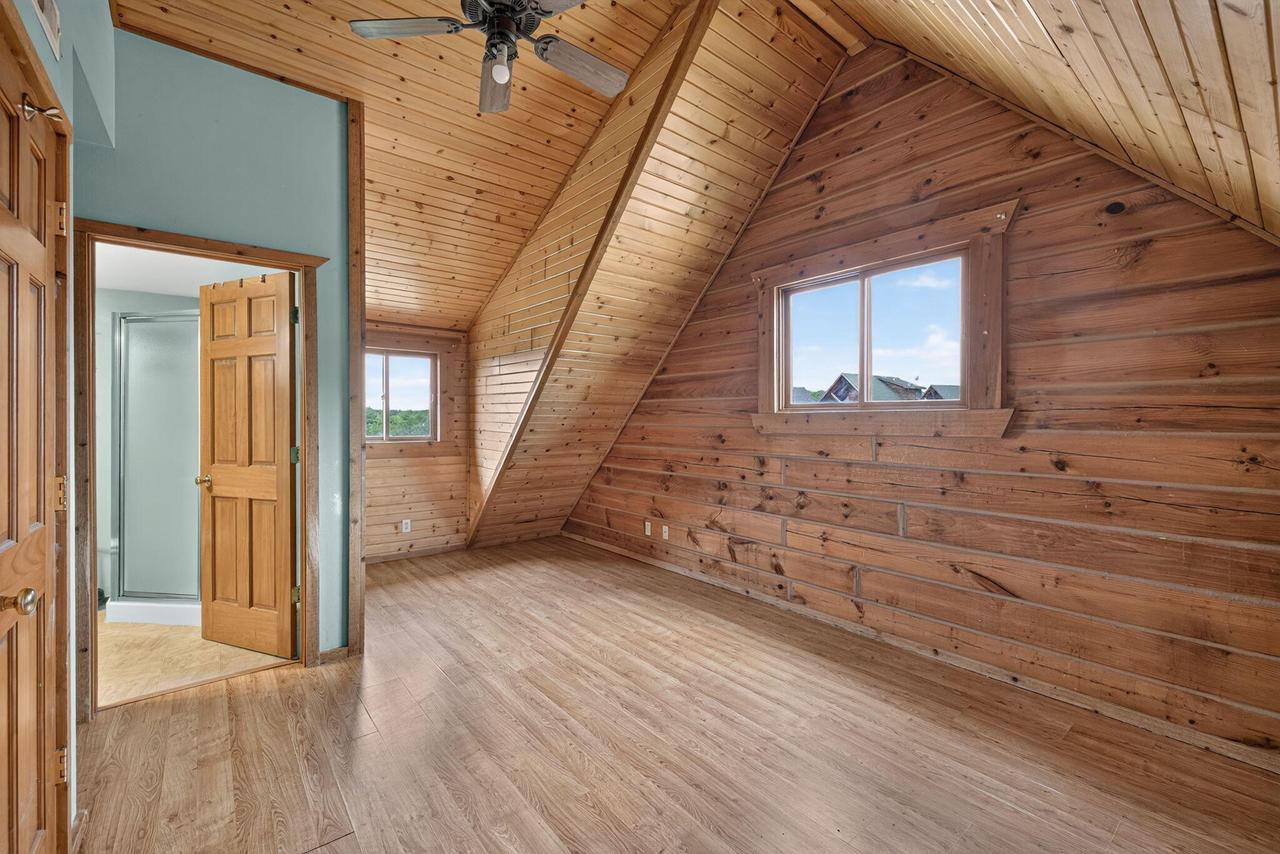 441 Overlook COURT