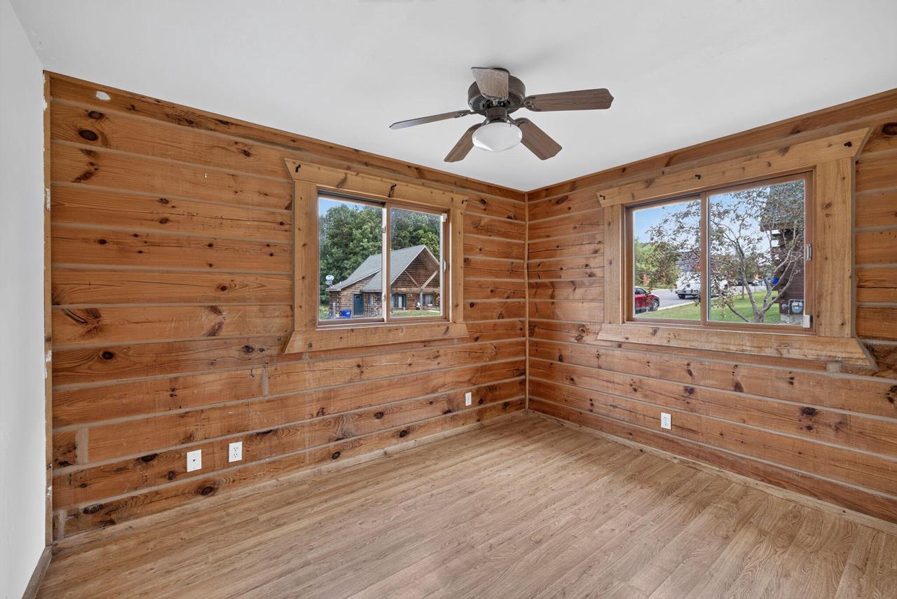441 Overlook COURT