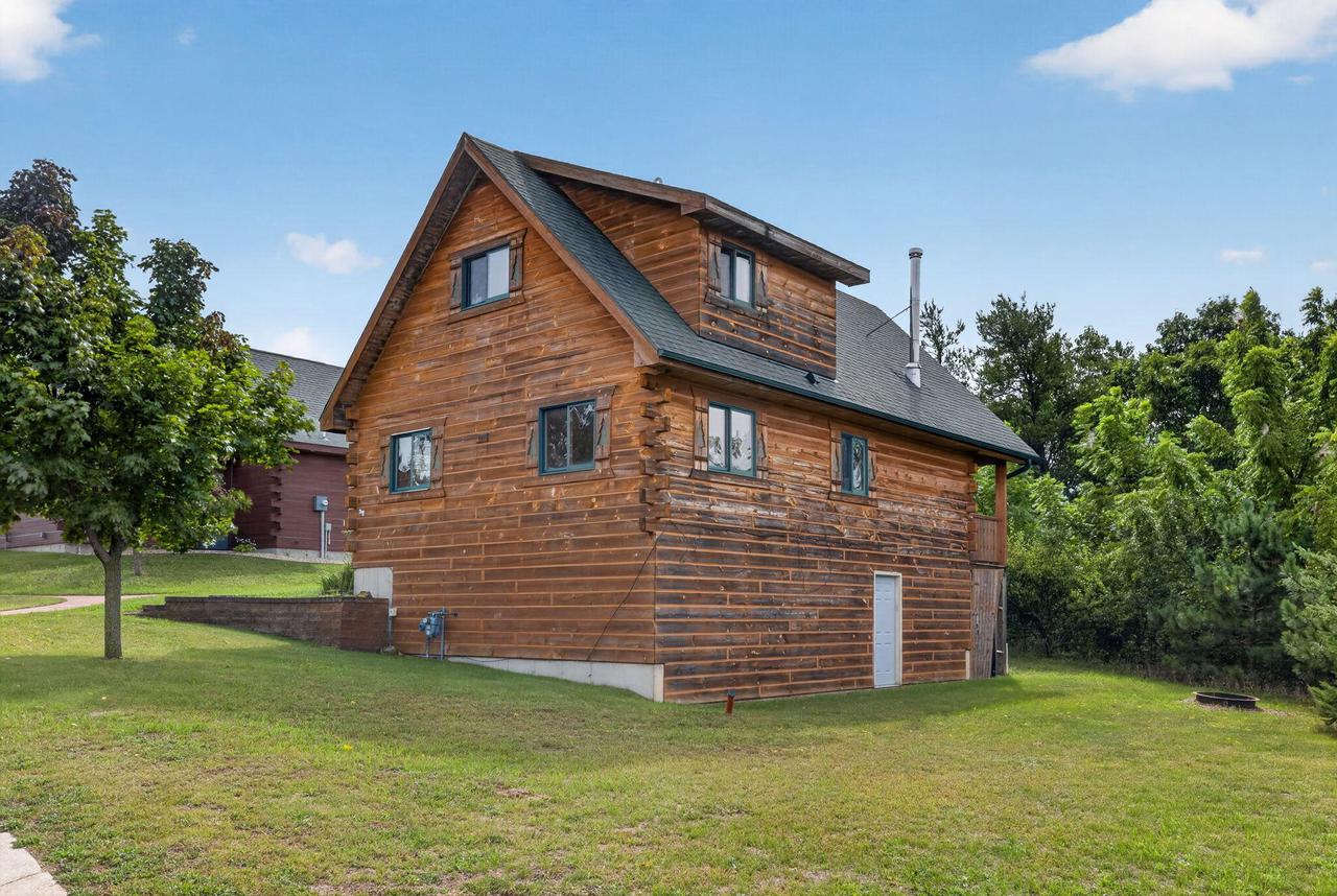 441 Overlook COURT