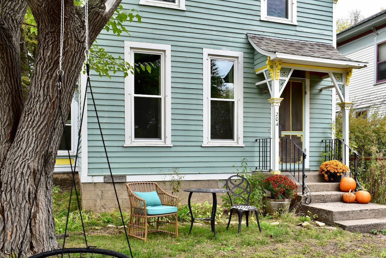 204 E Wabasha Street