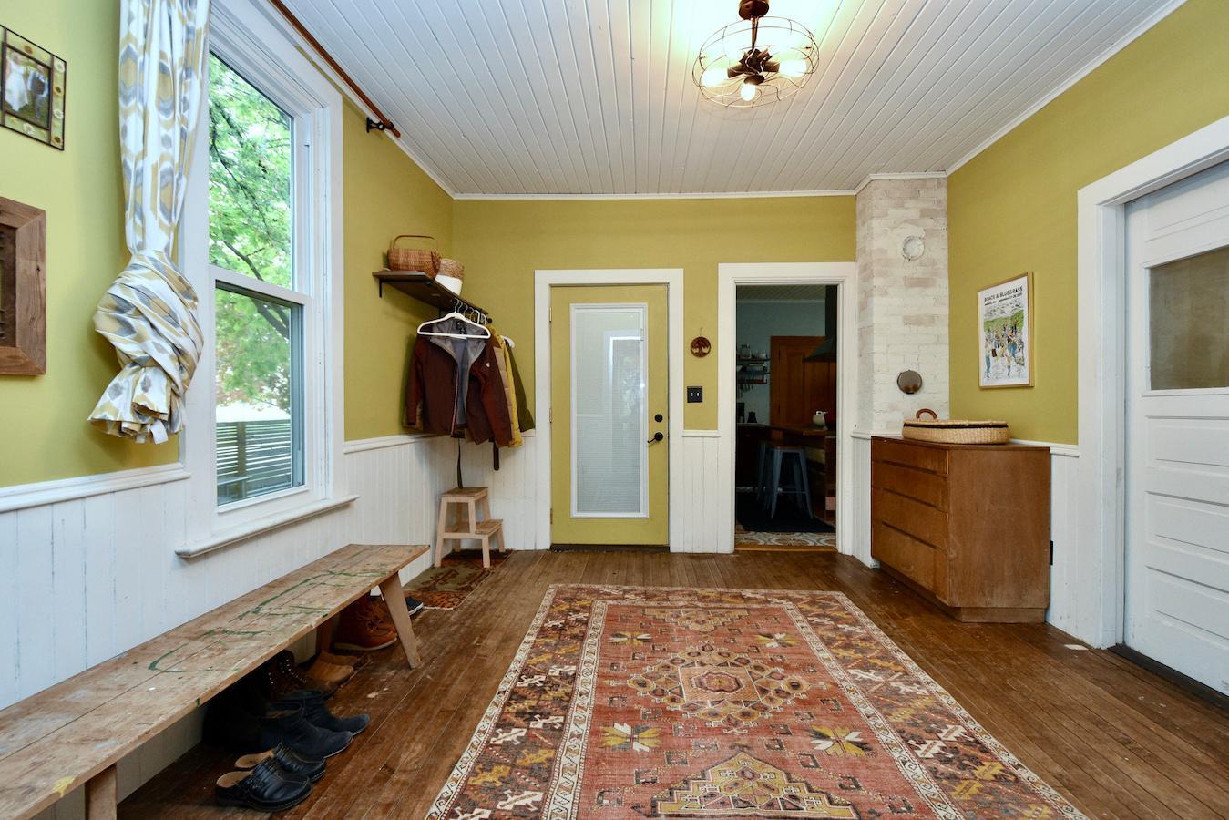 204 E Wabasha Street