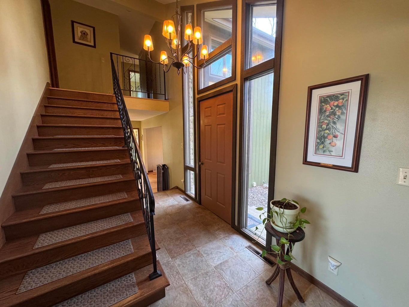 301 Hillview Boulevard