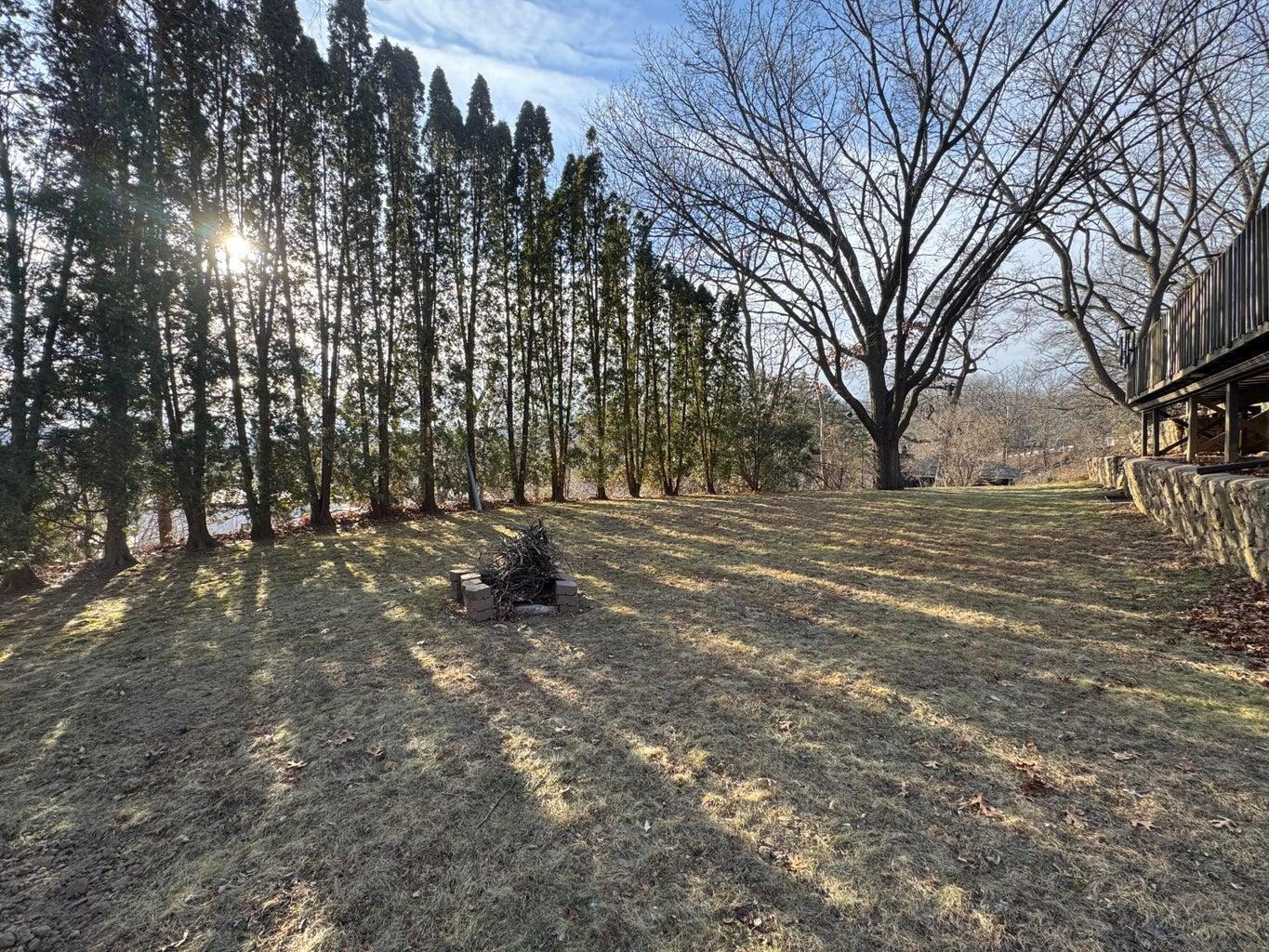 301 Hillview Boulevard