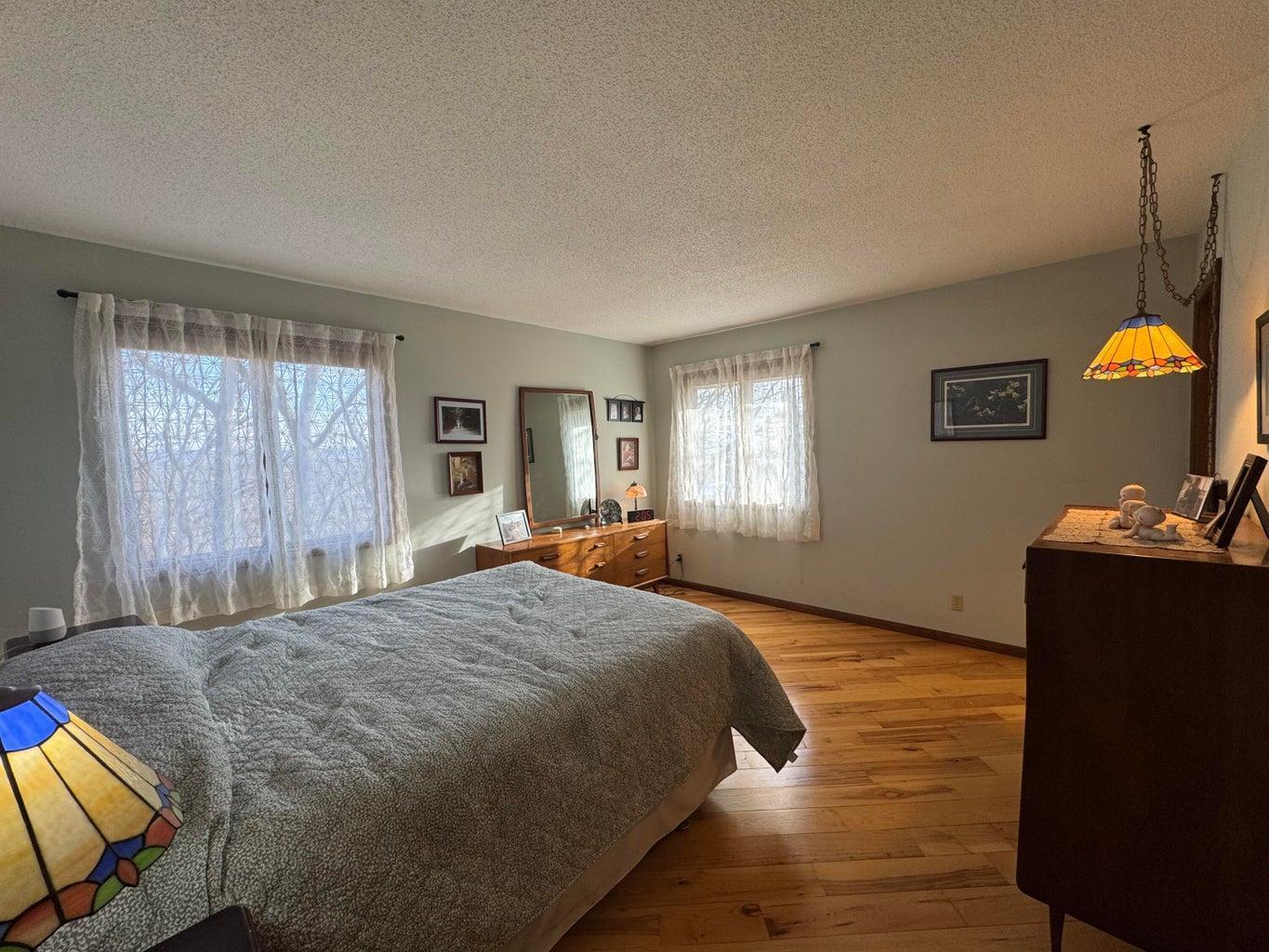 301 Hillview Boulevard