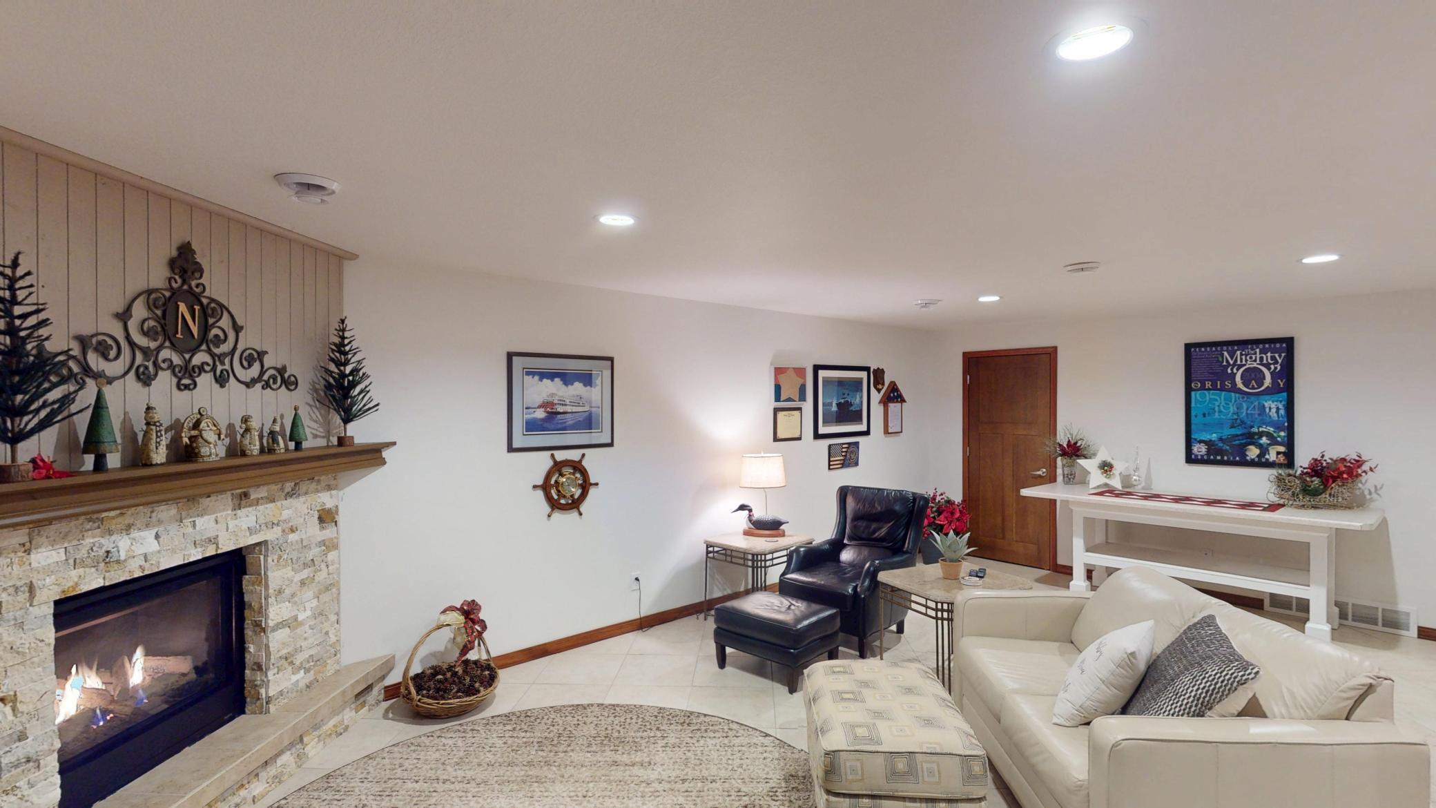 806 Maple Shade Drive