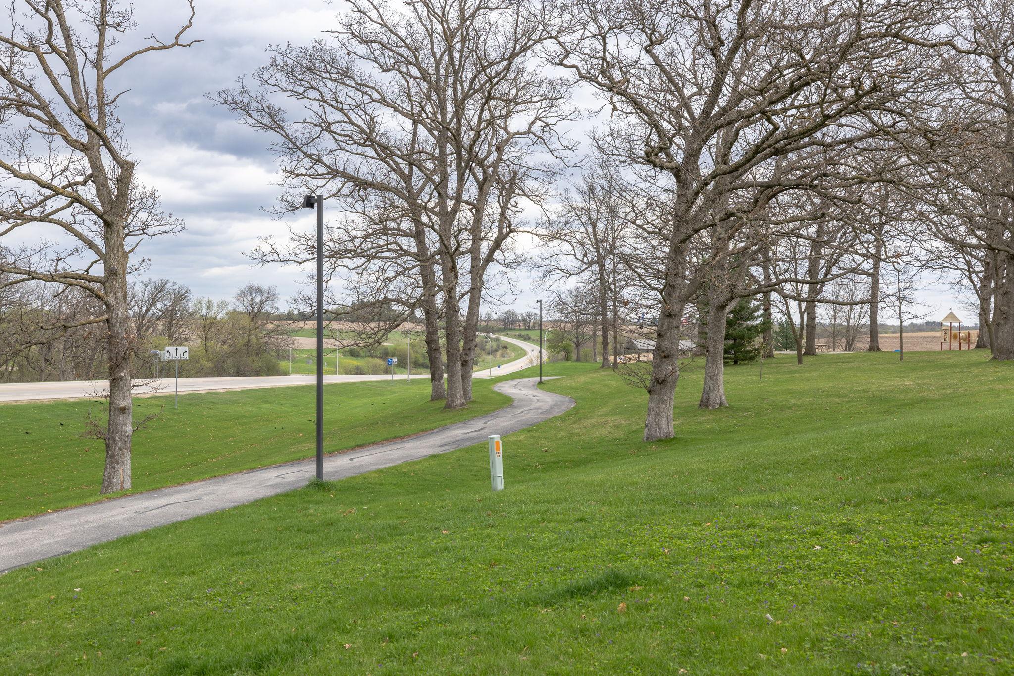 811 N Sprague Street Unit: 1