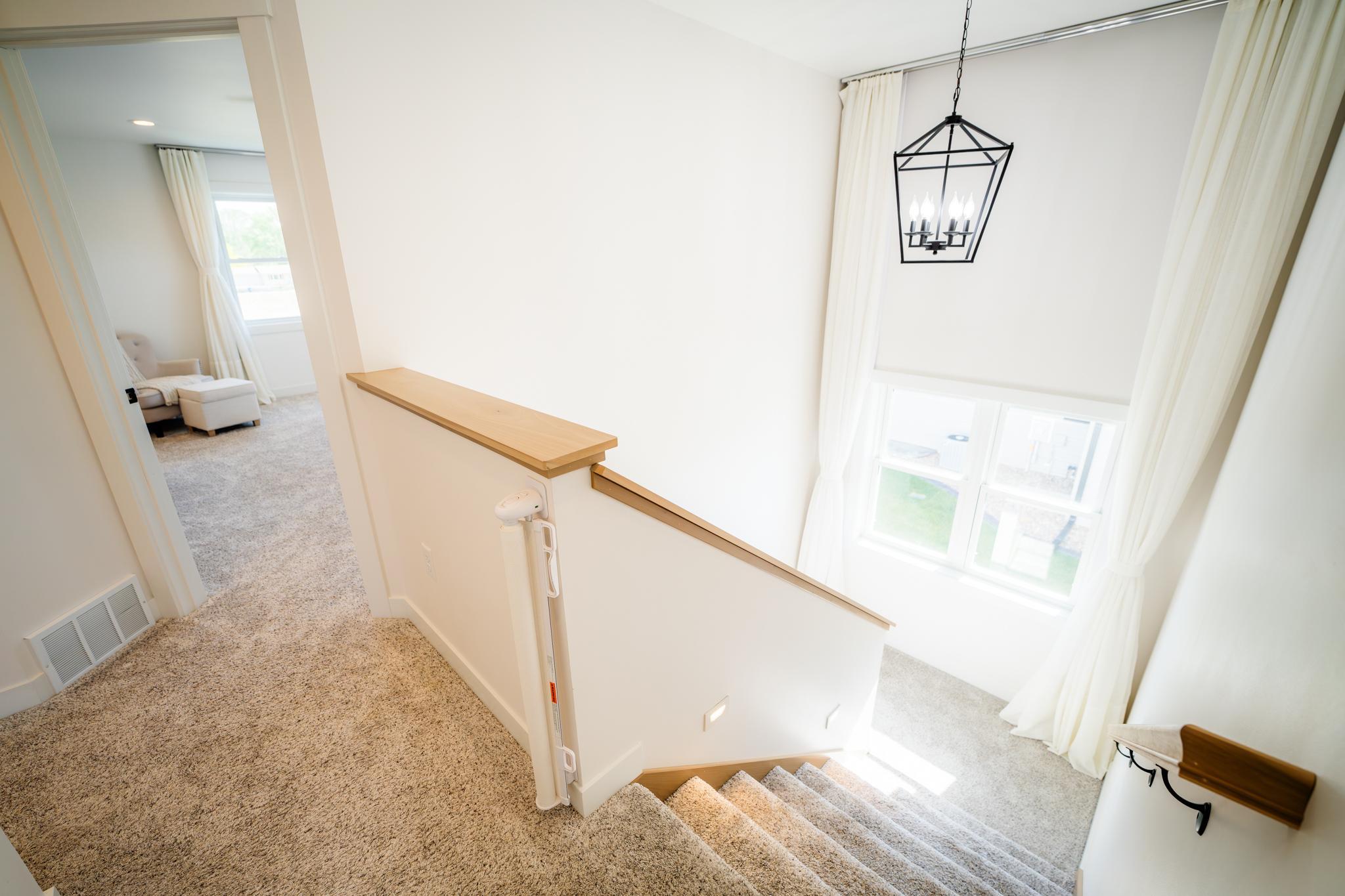 1713 Fox Glove Street