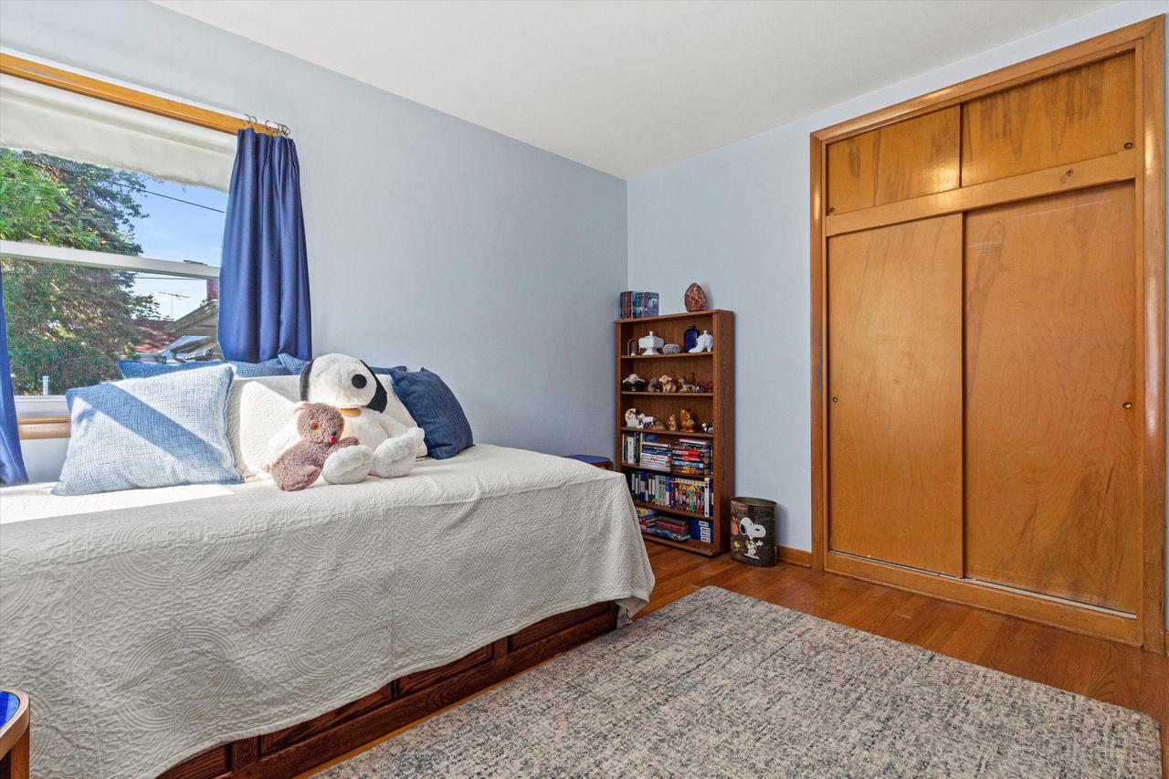3257 S 50th STREET