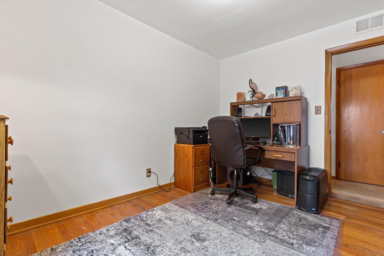 3257 S 50th STREET
