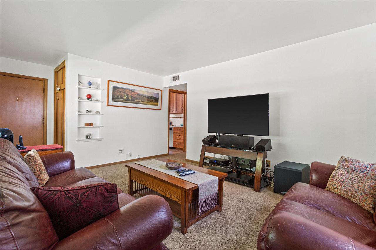 3257 S 50th STREET