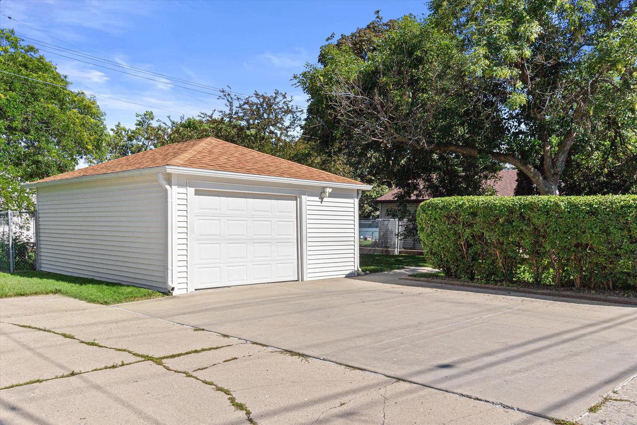 3257 S 50th STREET