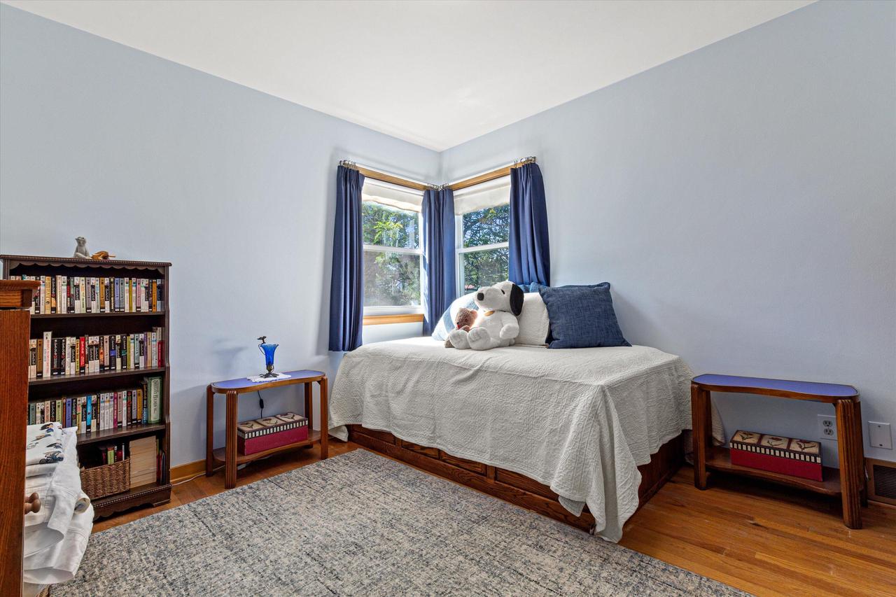 3257 S 50th STREET