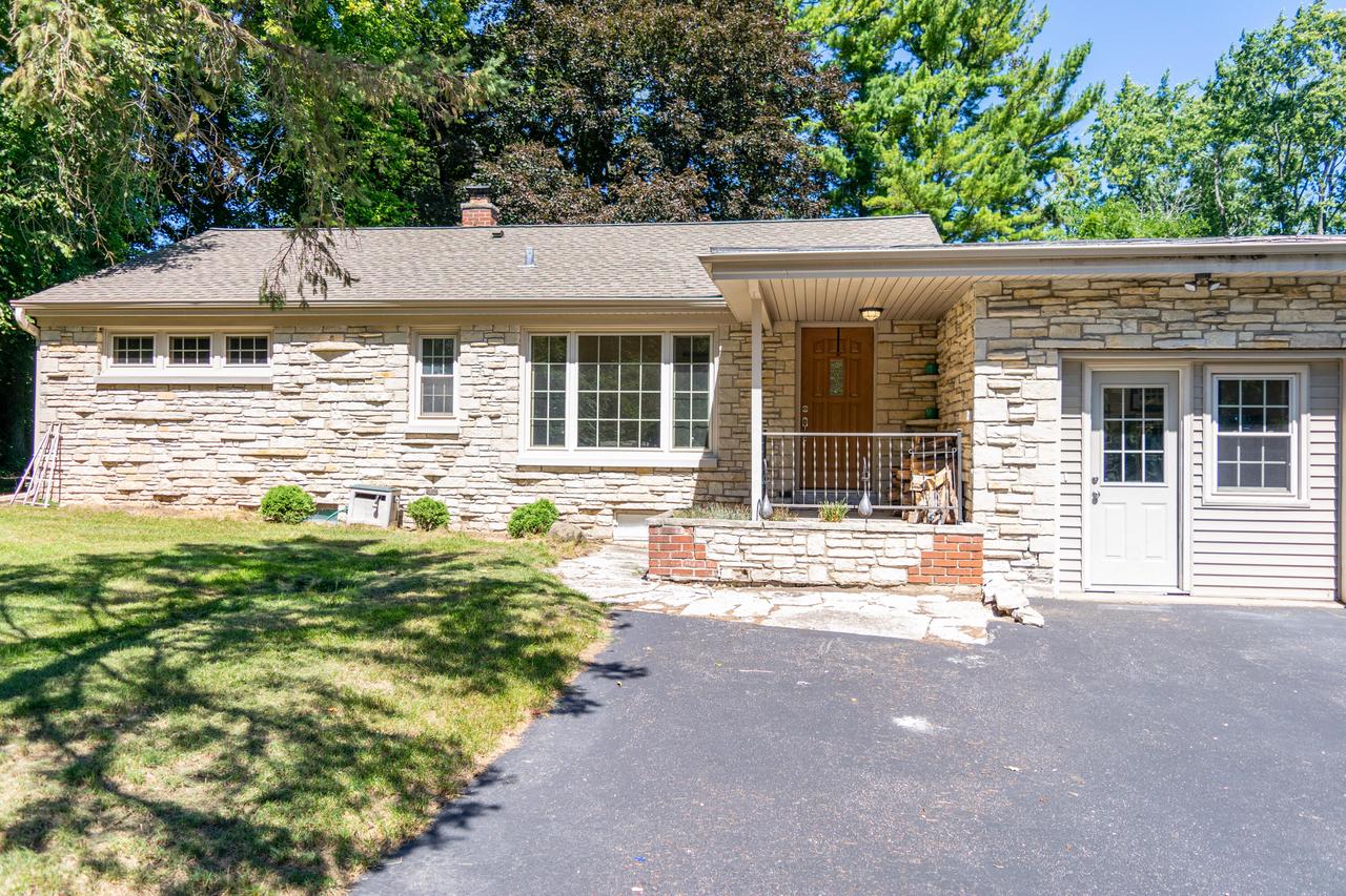 S36W26670 Genesee ROAD