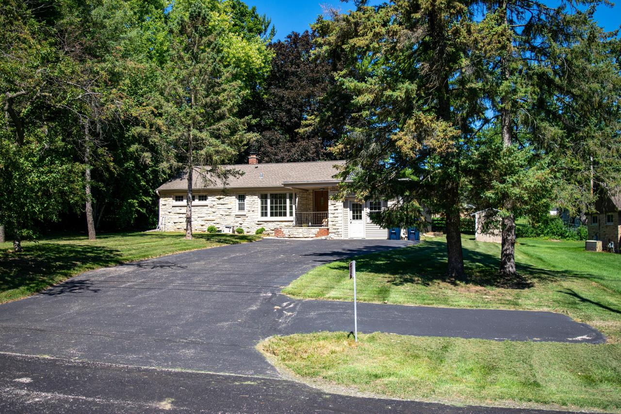 S36W26670 Genesee ROAD