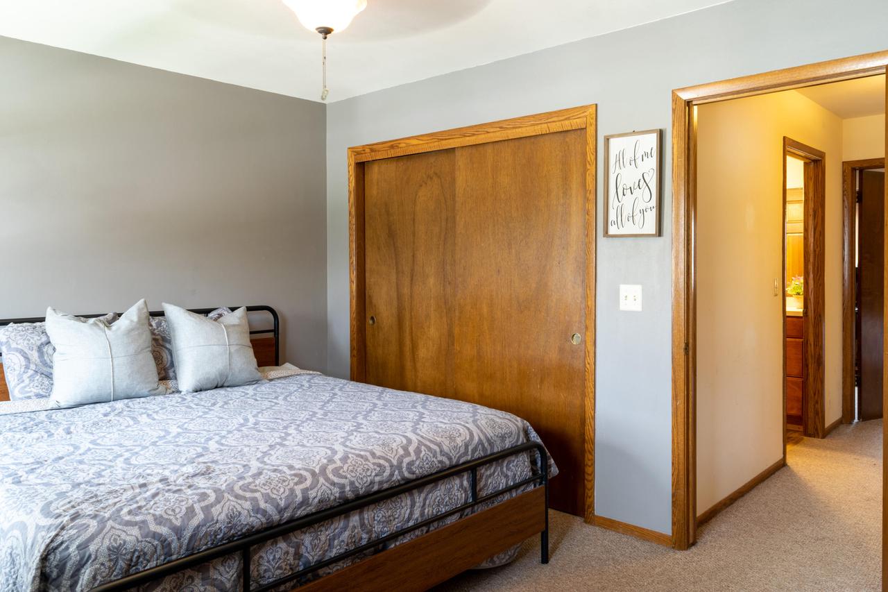 2020 Woodburn ROAD Unit: B