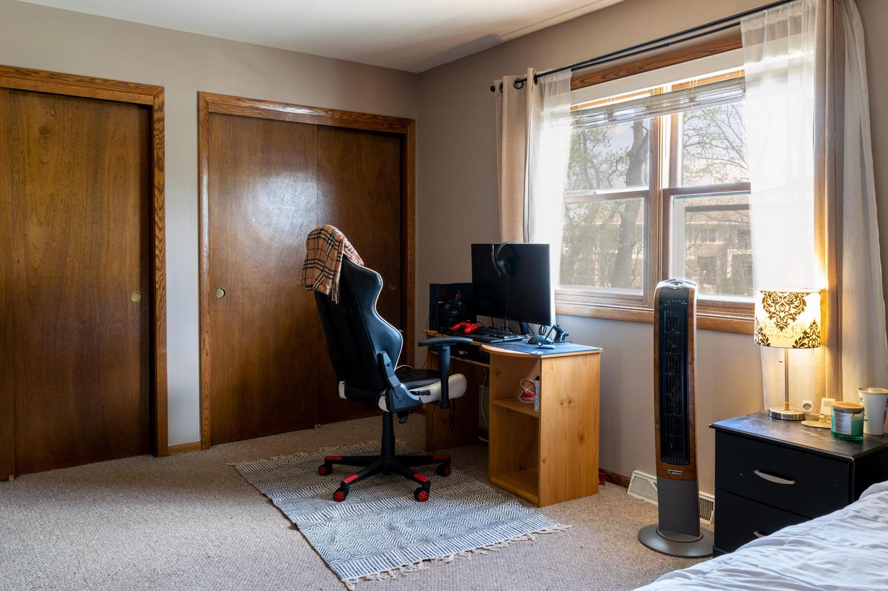 2020 Woodburn ROAD Unit: B