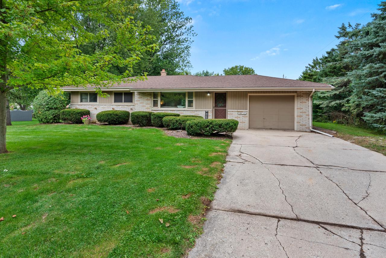 N84W12828 Ronald DRIVE