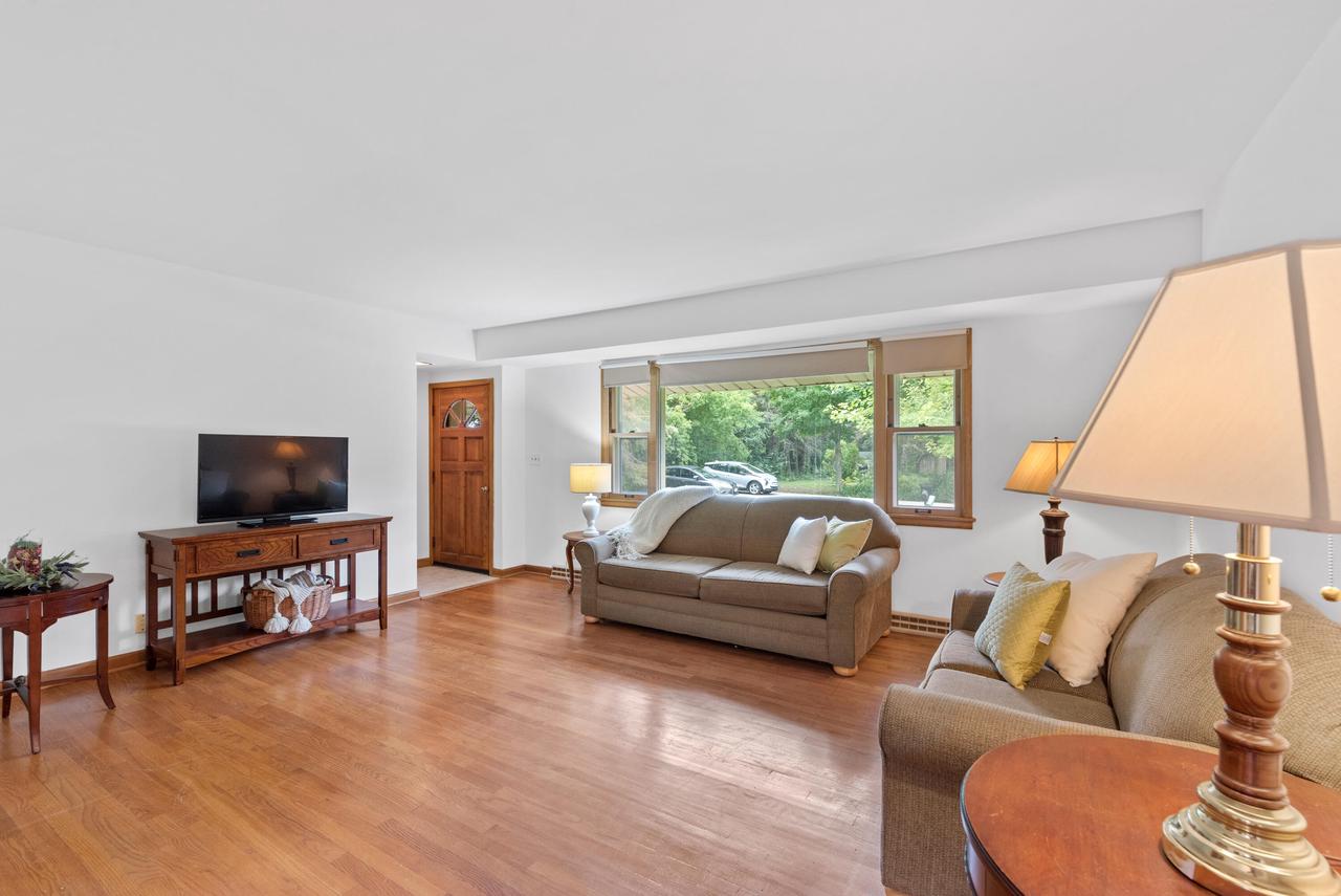 N84W12828 Ronald DRIVE
