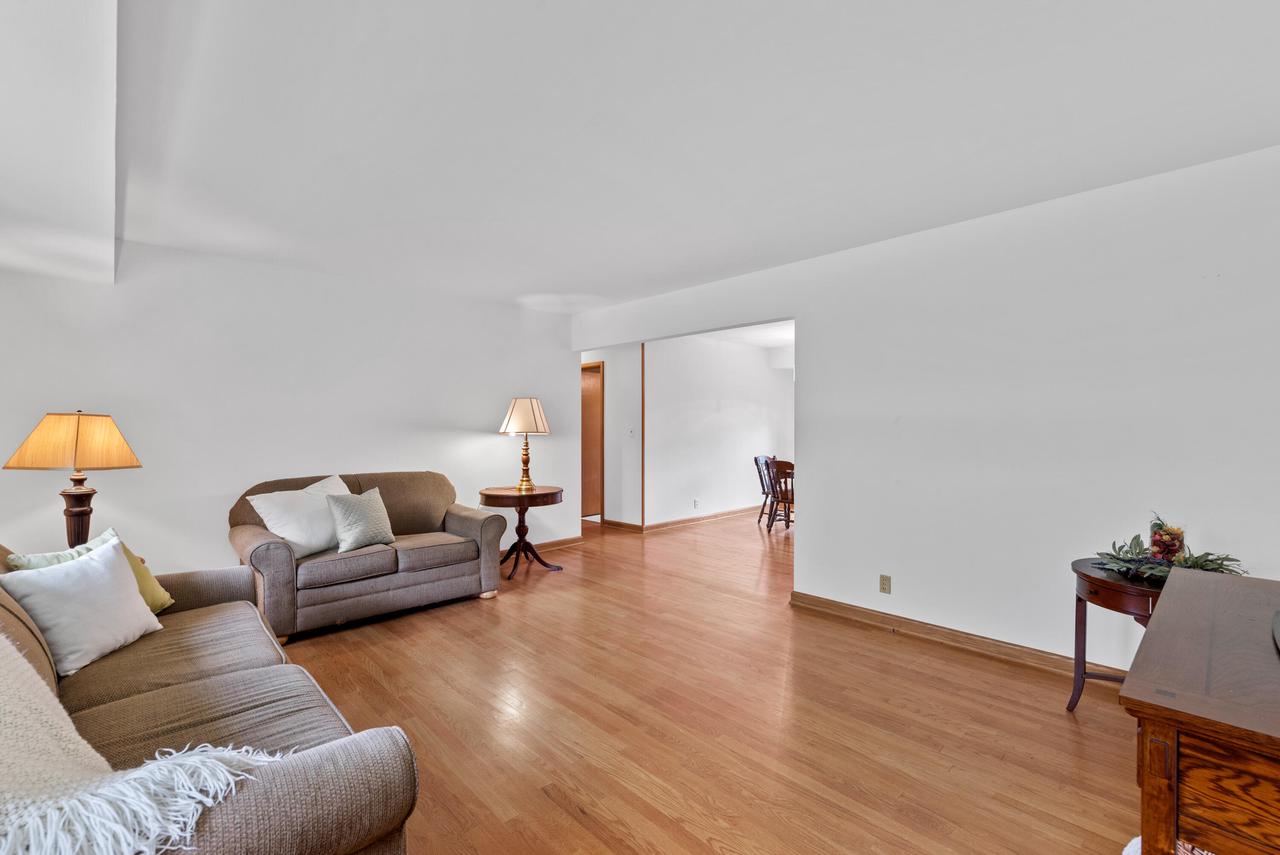 N84W12828 Ronald DRIVE
