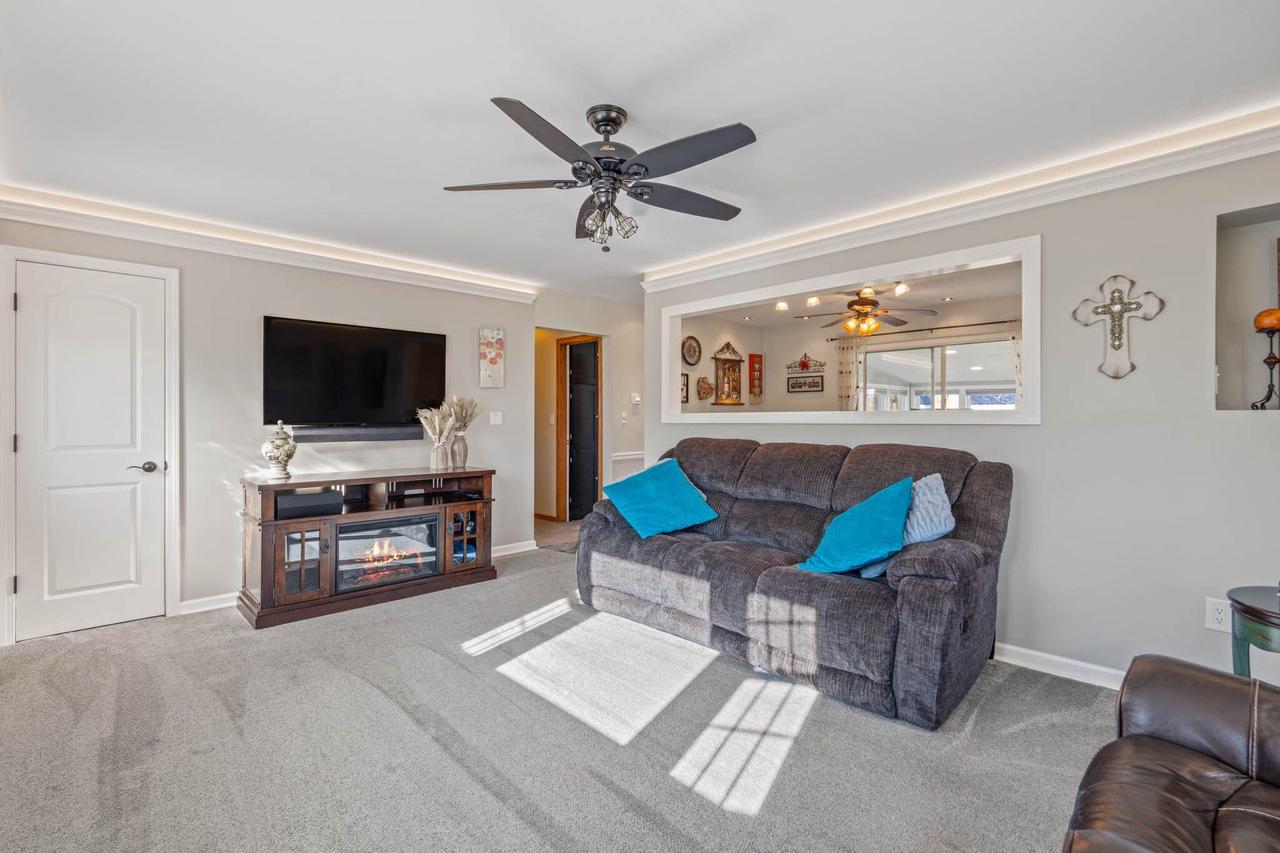 10120 South 8th AVENUE