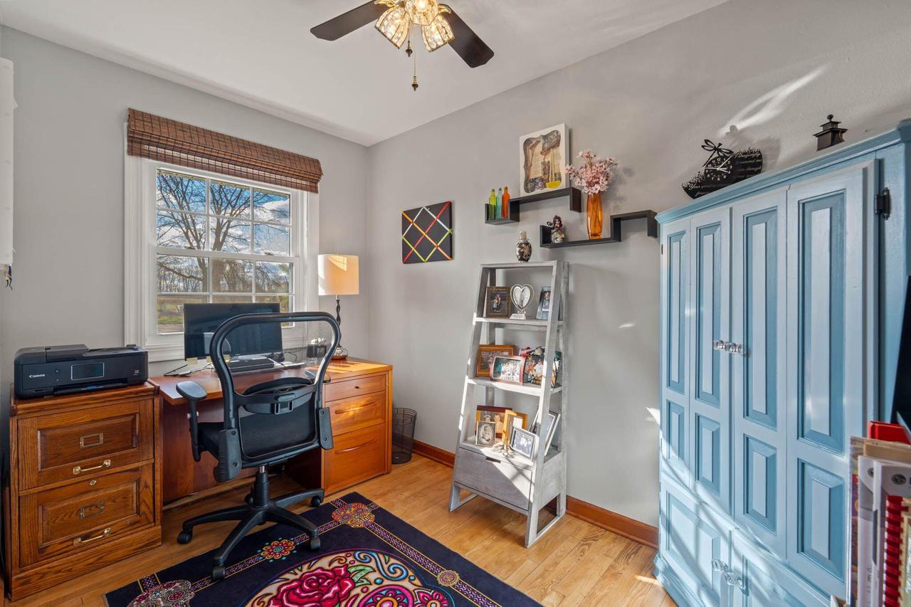 10120 South 8th AVENUE