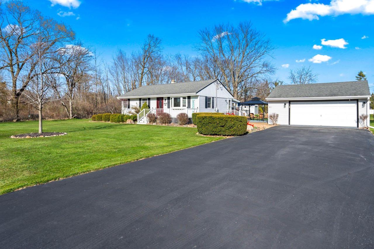 10120 South 8th AVENUE