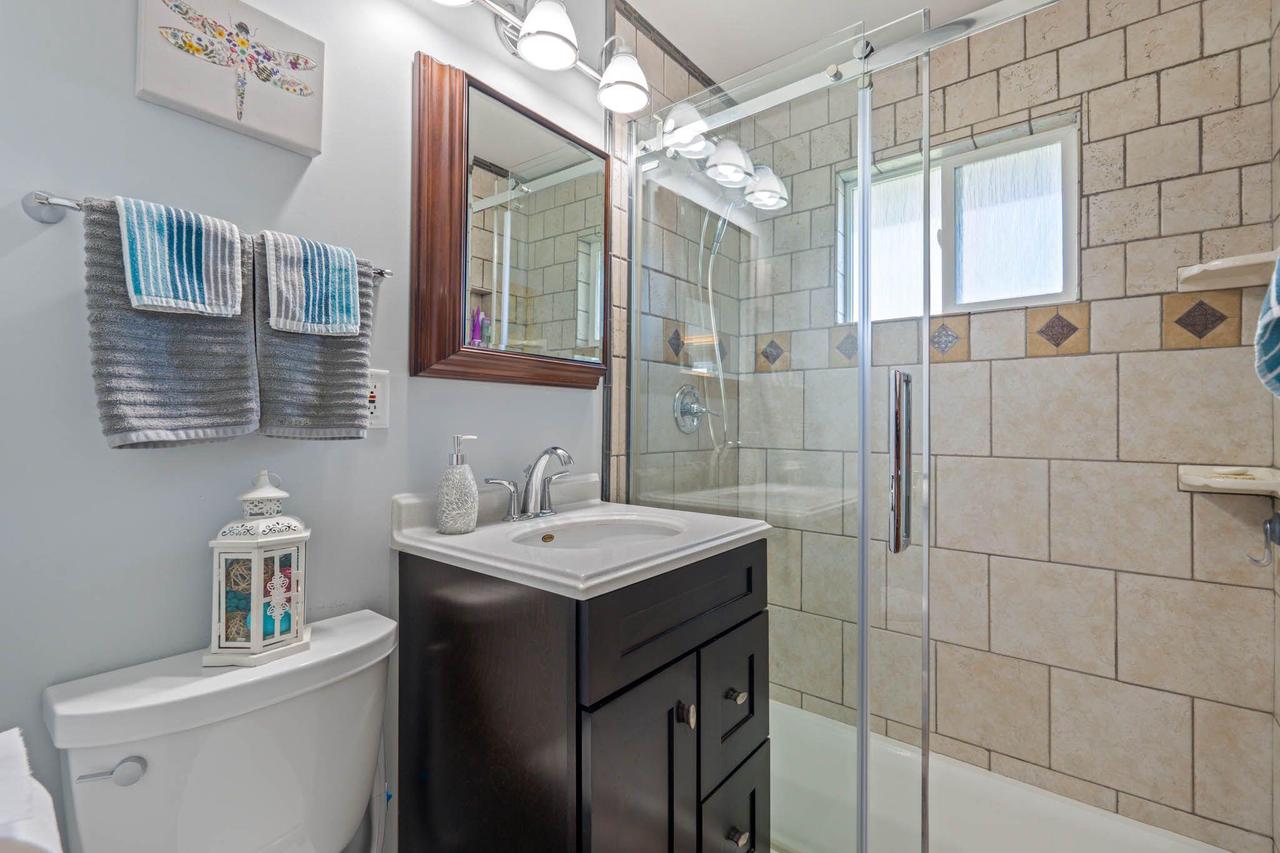 10120 South 8th AVENUE