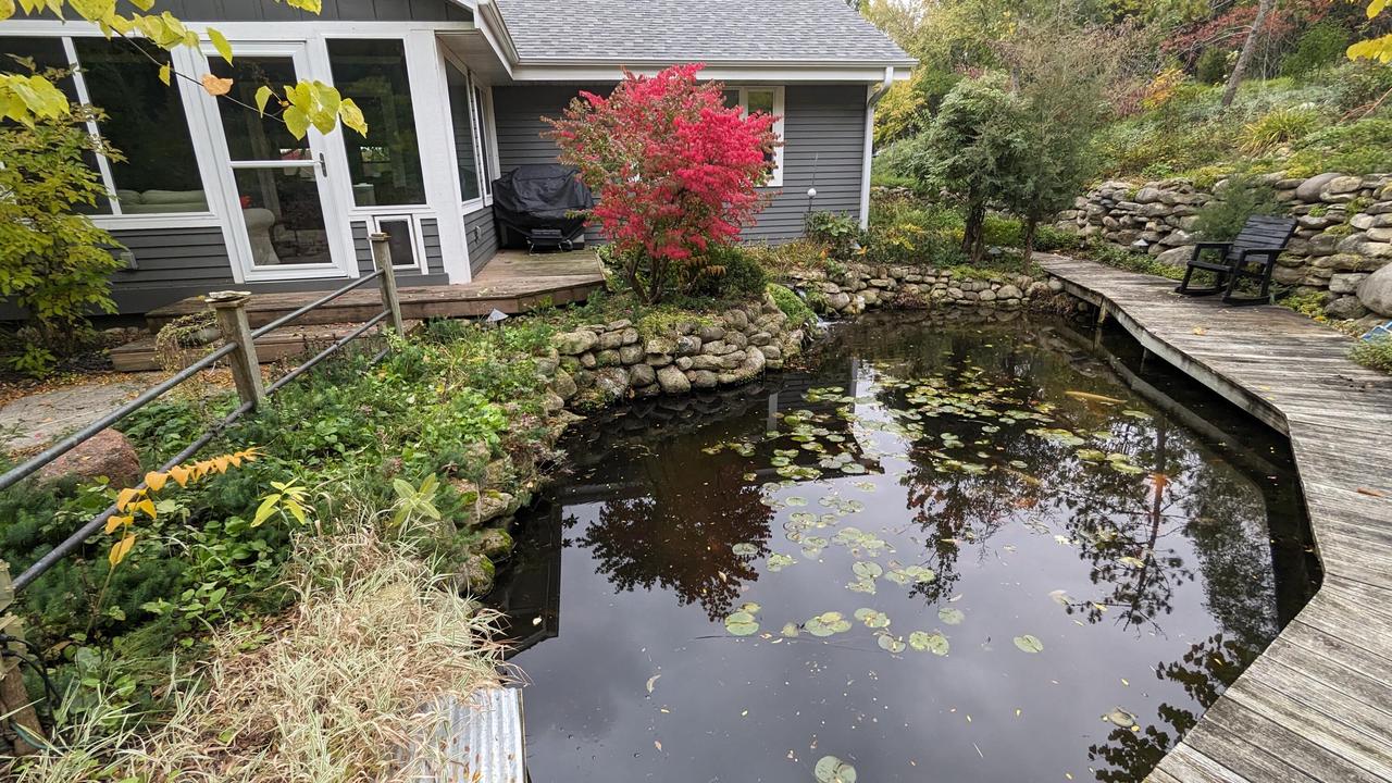 401 Prairie Hill WAY