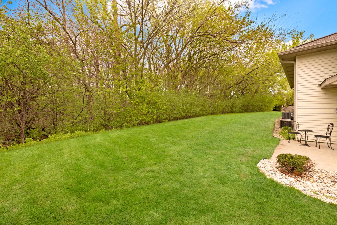 2419 Fox River PARKWAY C