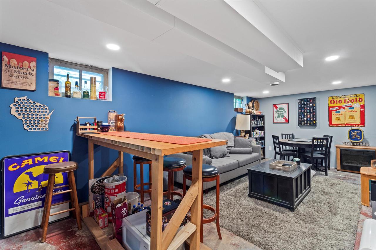 1736 South 69th STREET