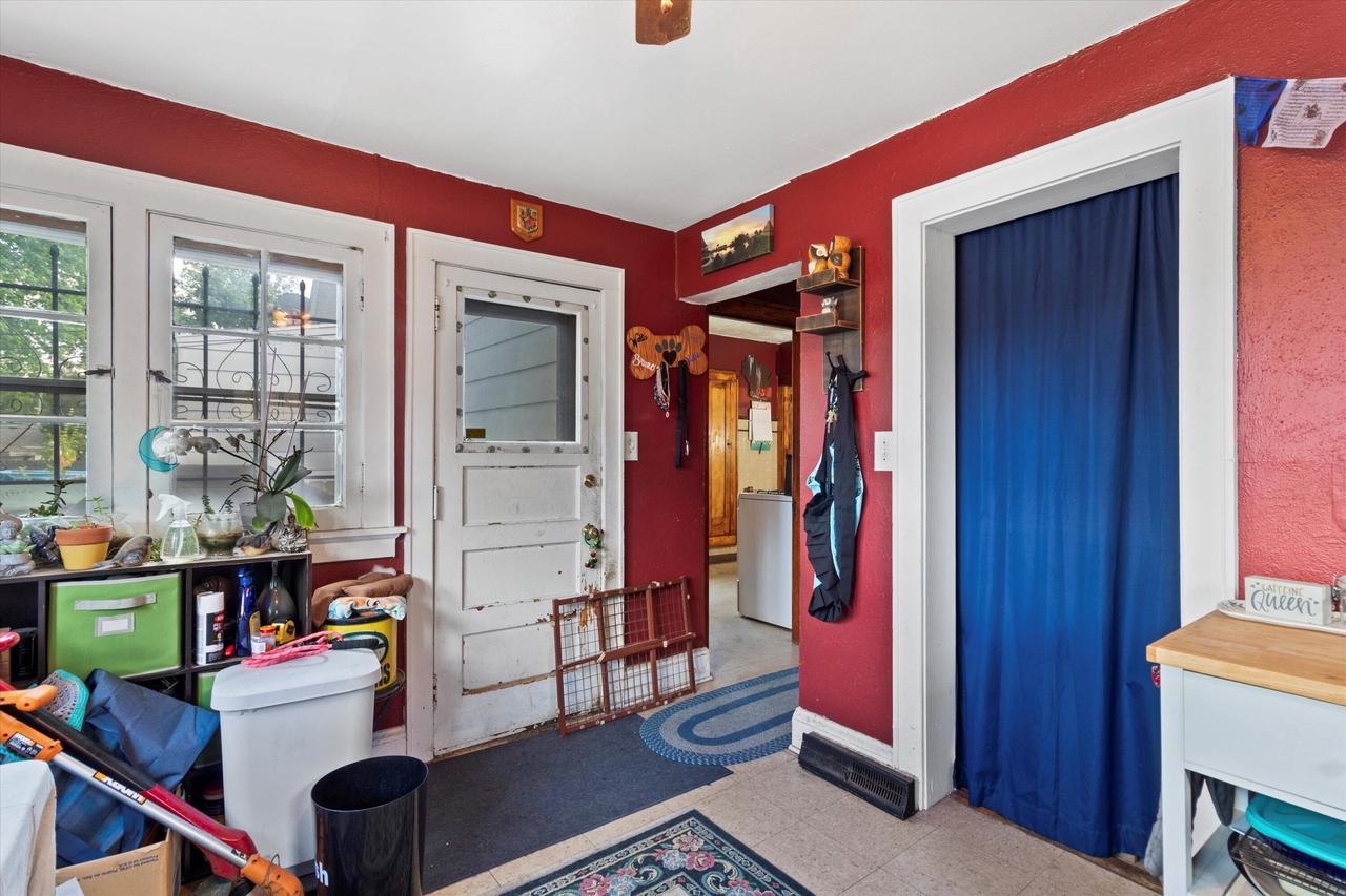 1736 South 69th STREET