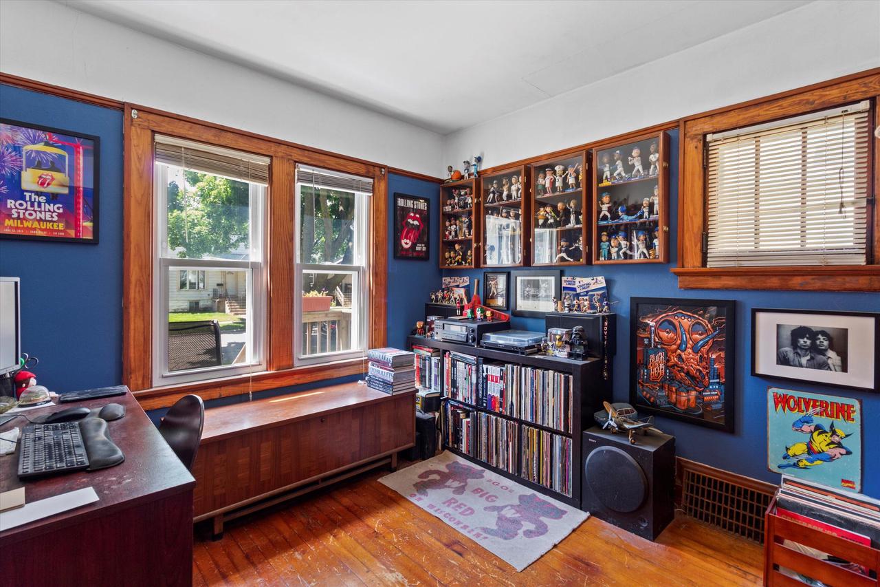 1736 South 69th STREET