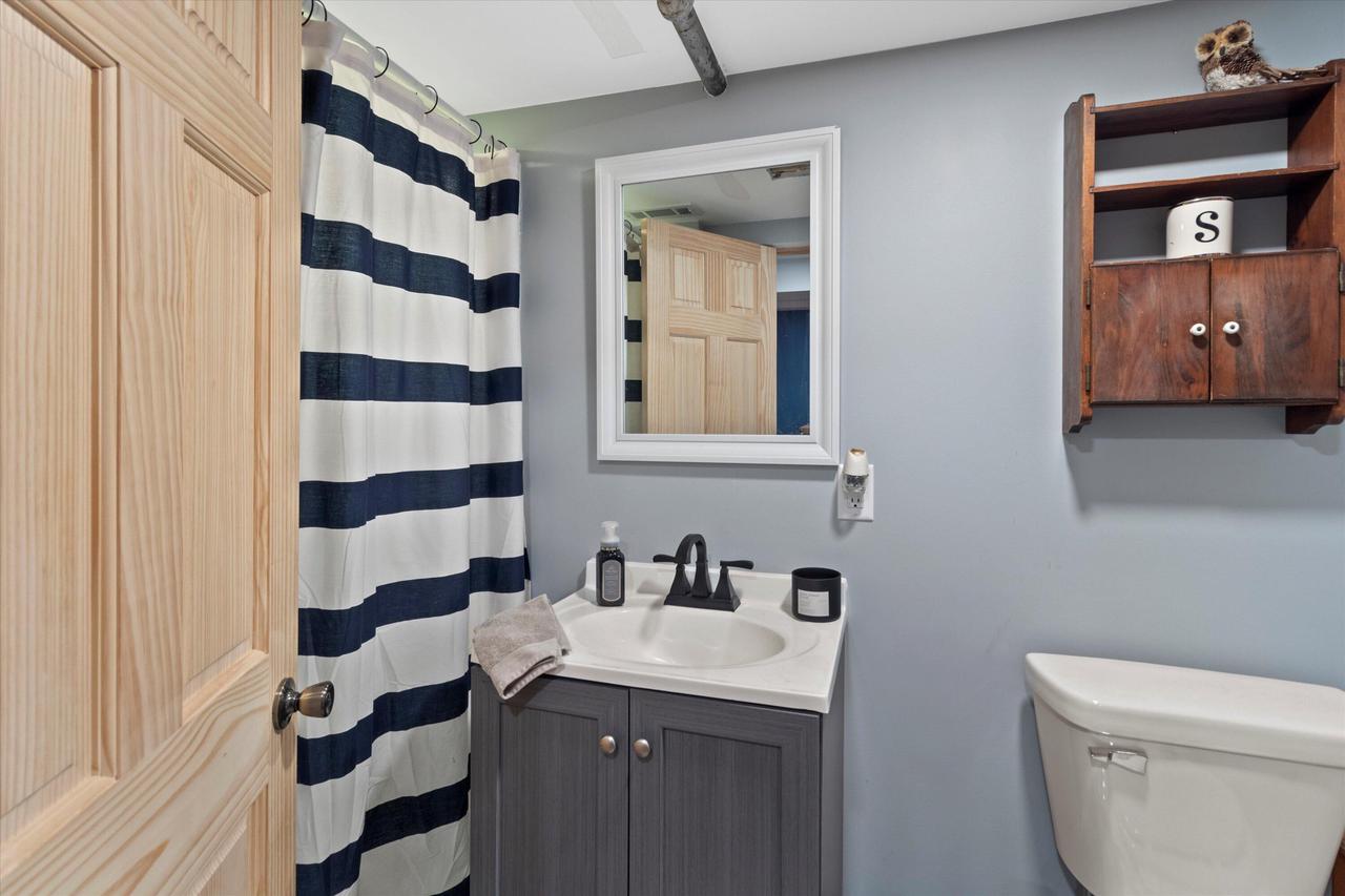1736 South 69th STREET
