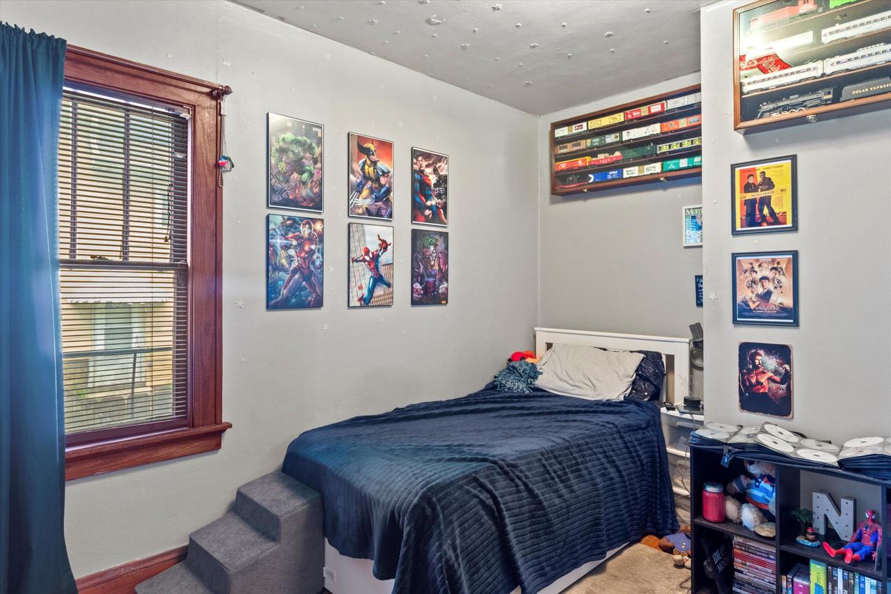 1736 South 69th STREET