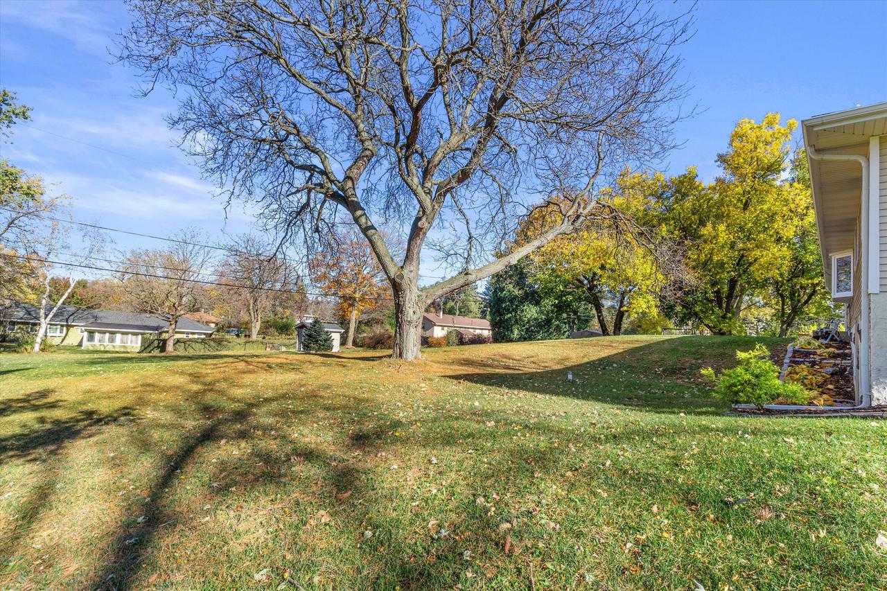 17308 West Observatory ROAD