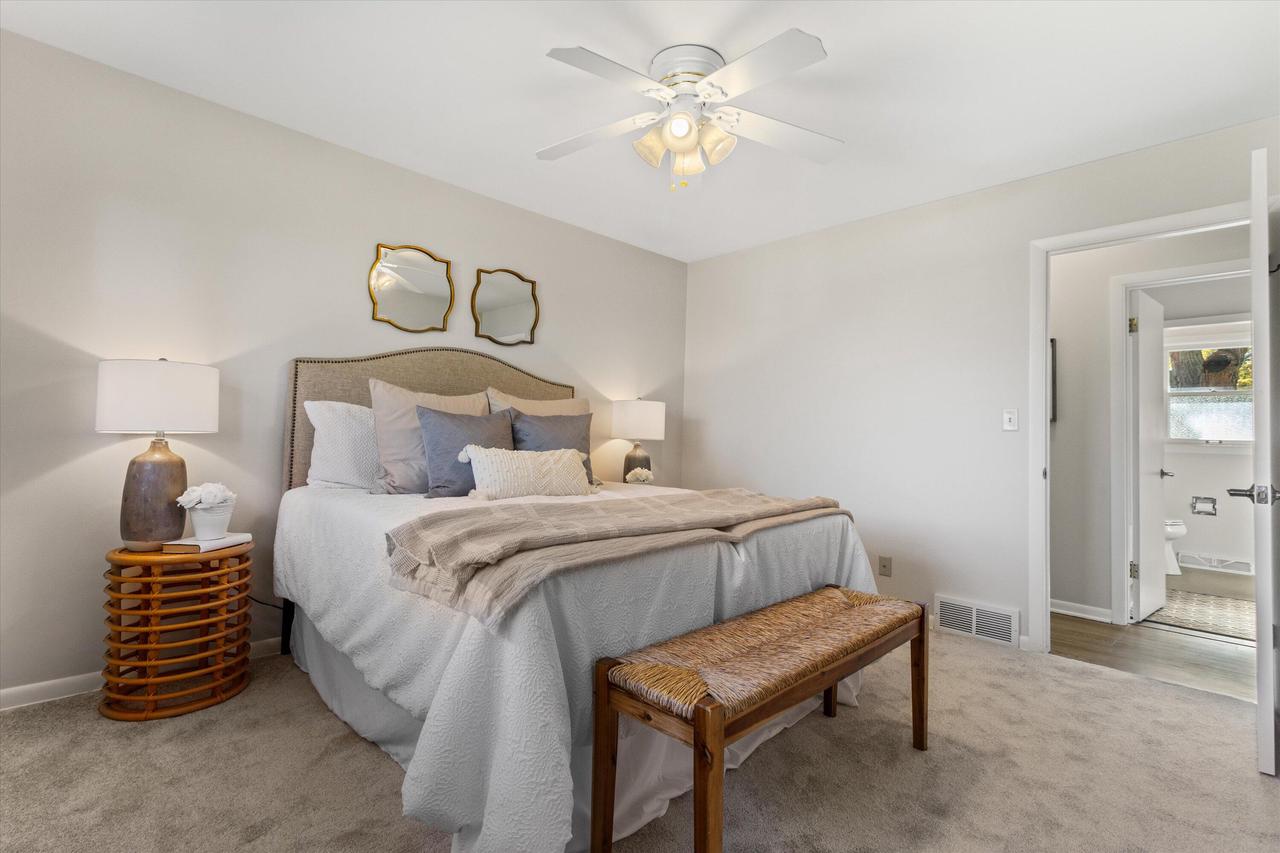 17308 West Observatory ROAD