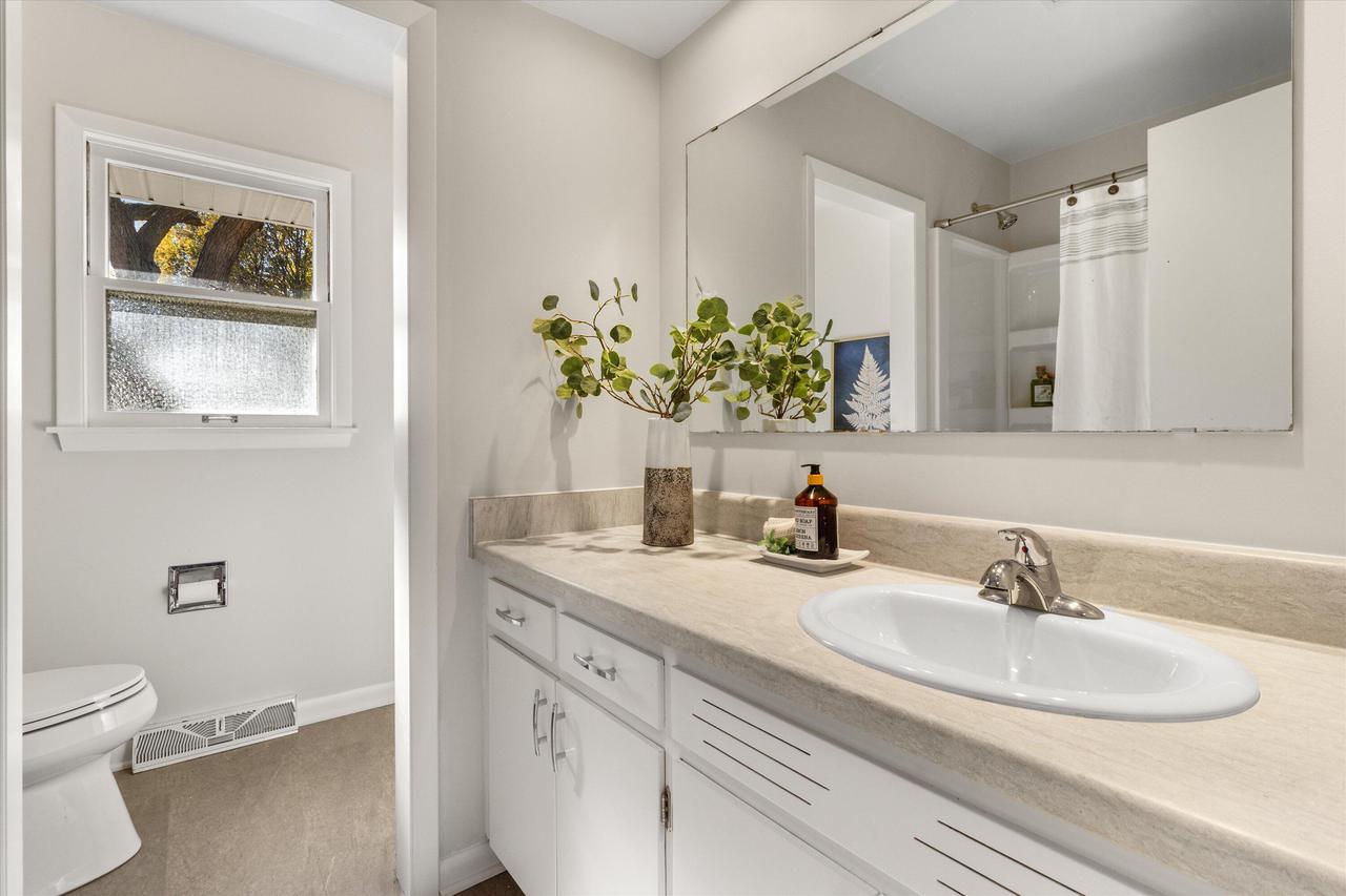 17308 West Observatory ROAD