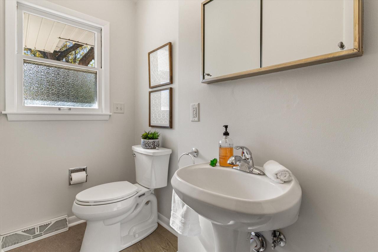 17308 West Observatory ROAD