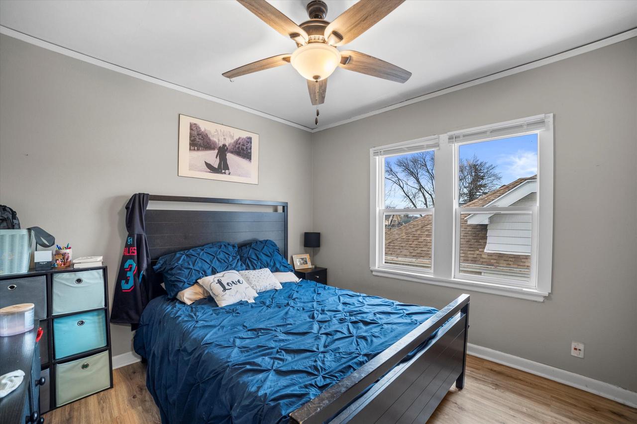 2952 North 56th STREET 2954
