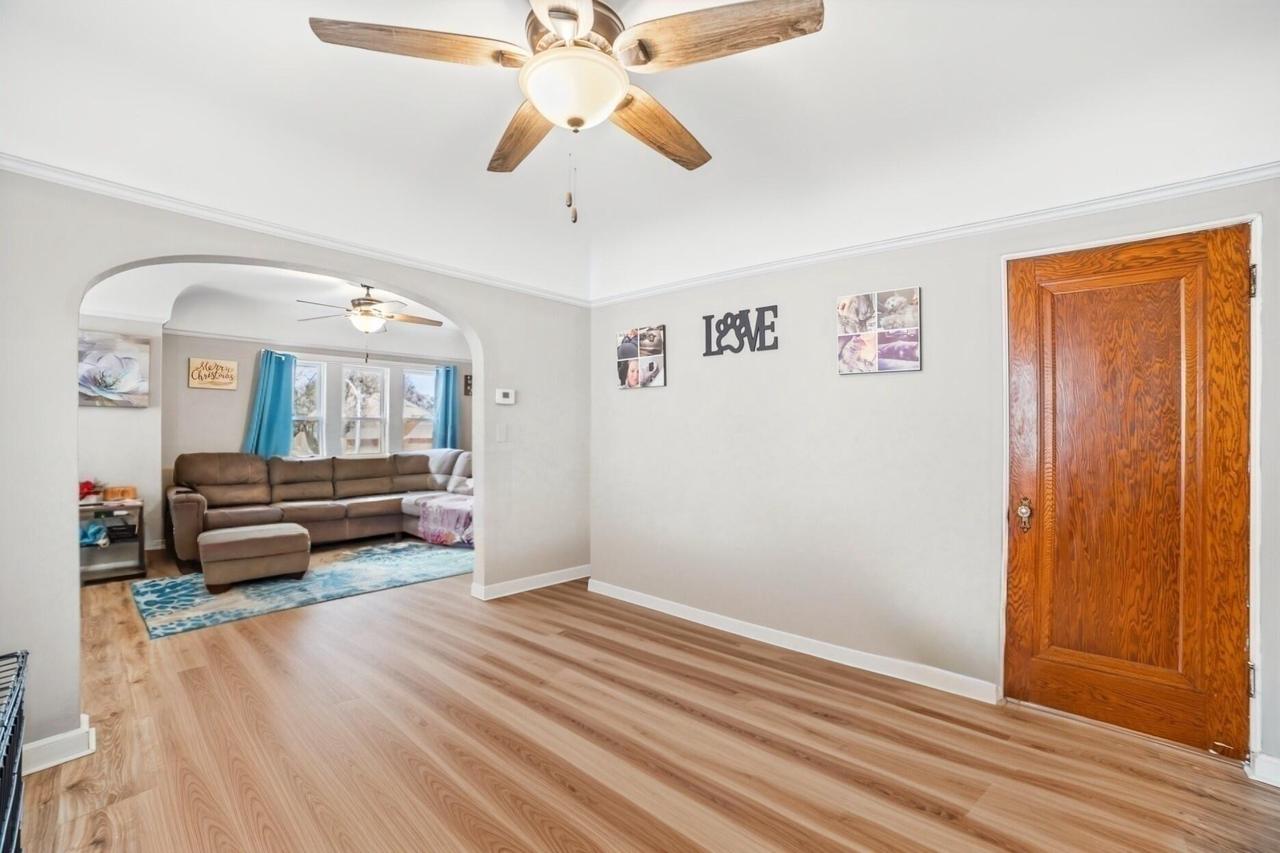 2952 North 56th STREET 2954