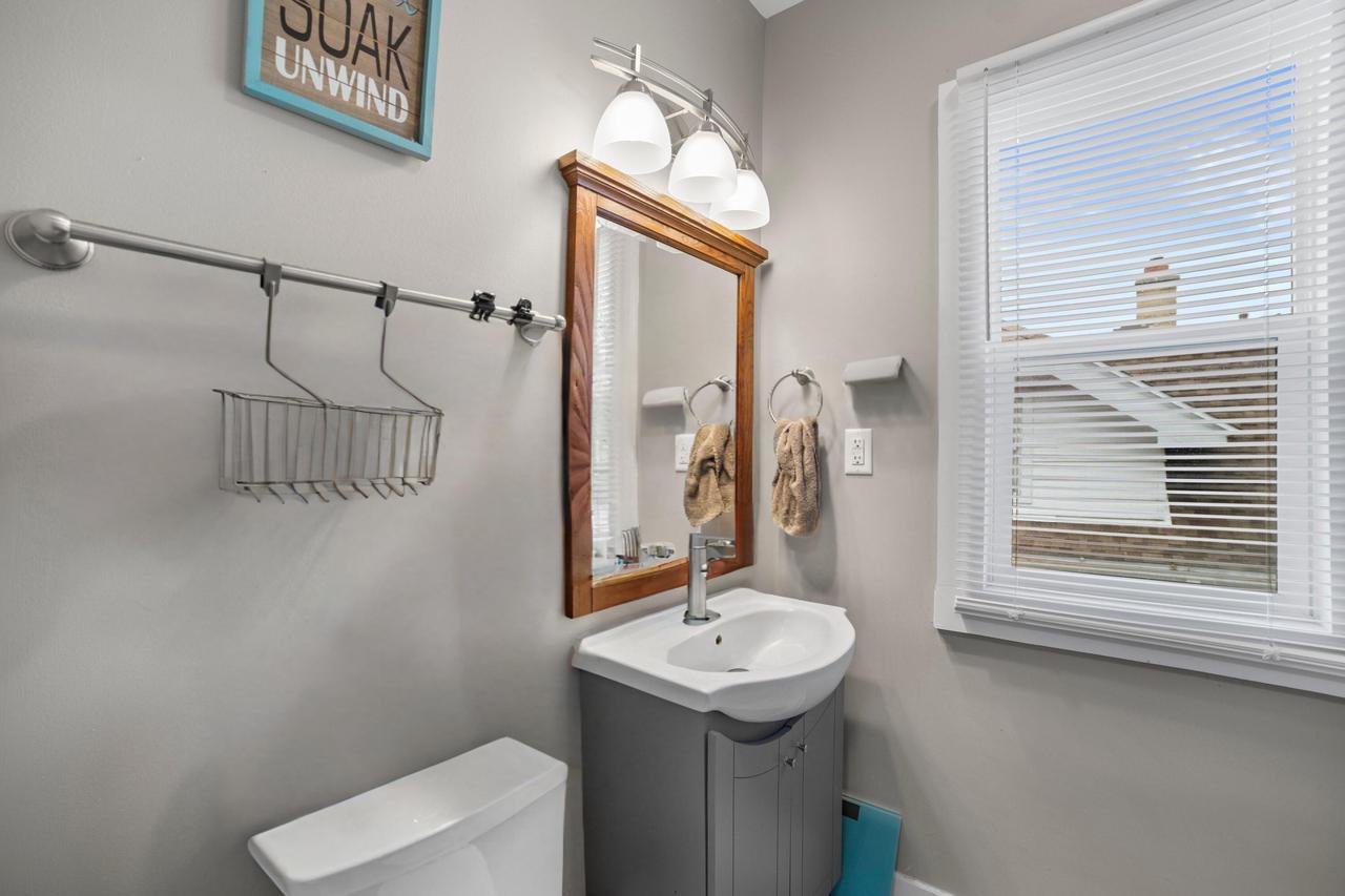 2952 North 56th STREET 2954