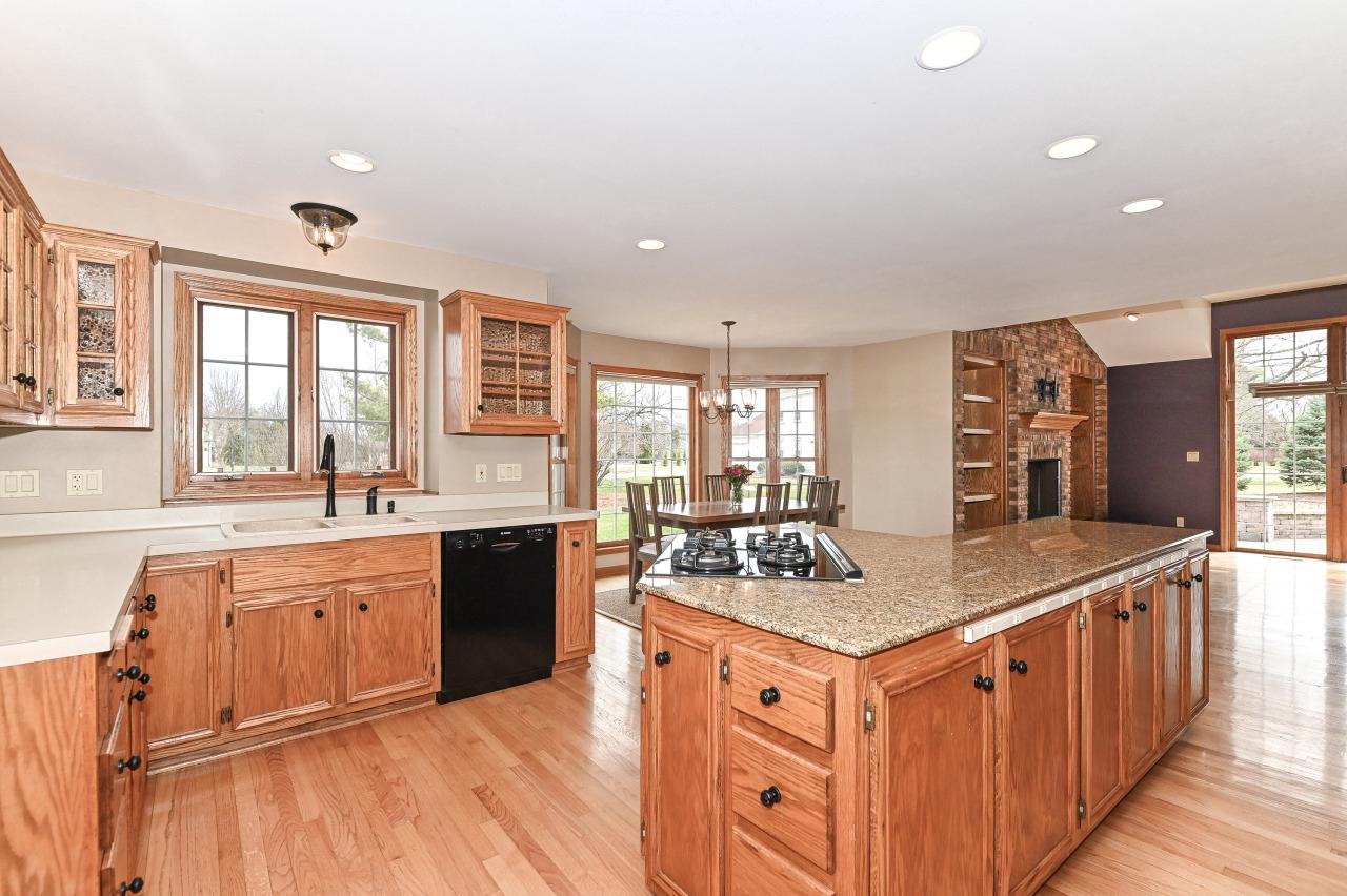 S78W15391 Foxtail CIRCLE