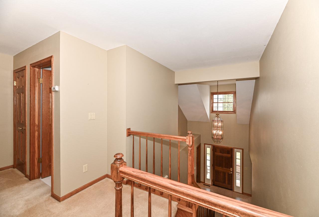 S78W15391 Foxtail CIRCLE