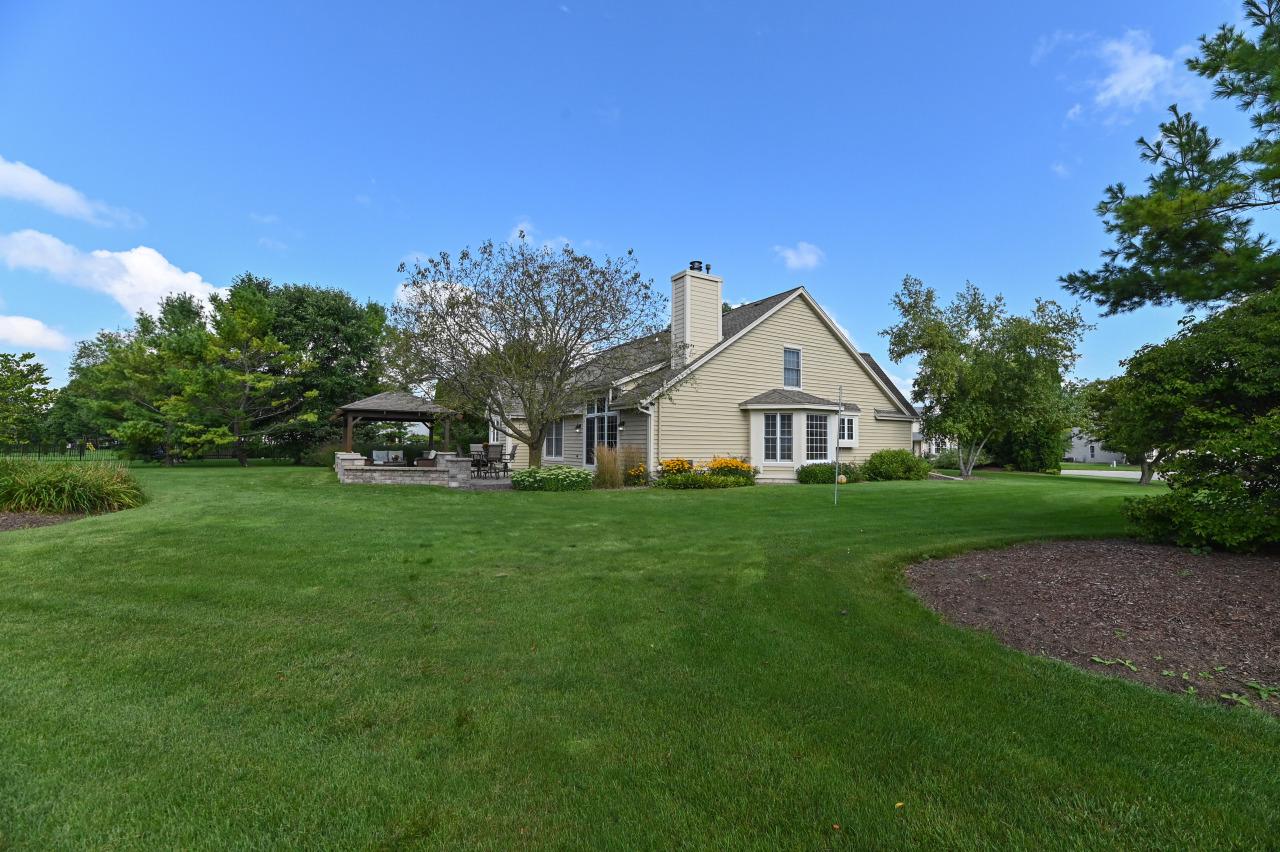 S78W15391 Foxtail CIRCLE