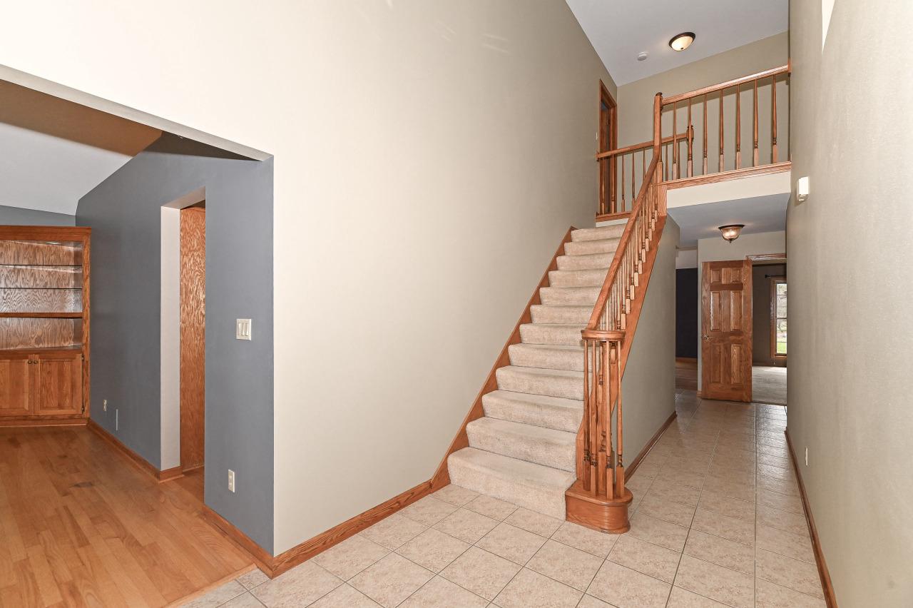 S78W15391 Foxtail CIRCLE